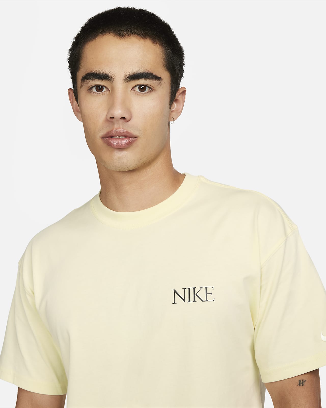 나이키 스포츠웨어 맥스90 남성 티셔츠. 나이키 코리아