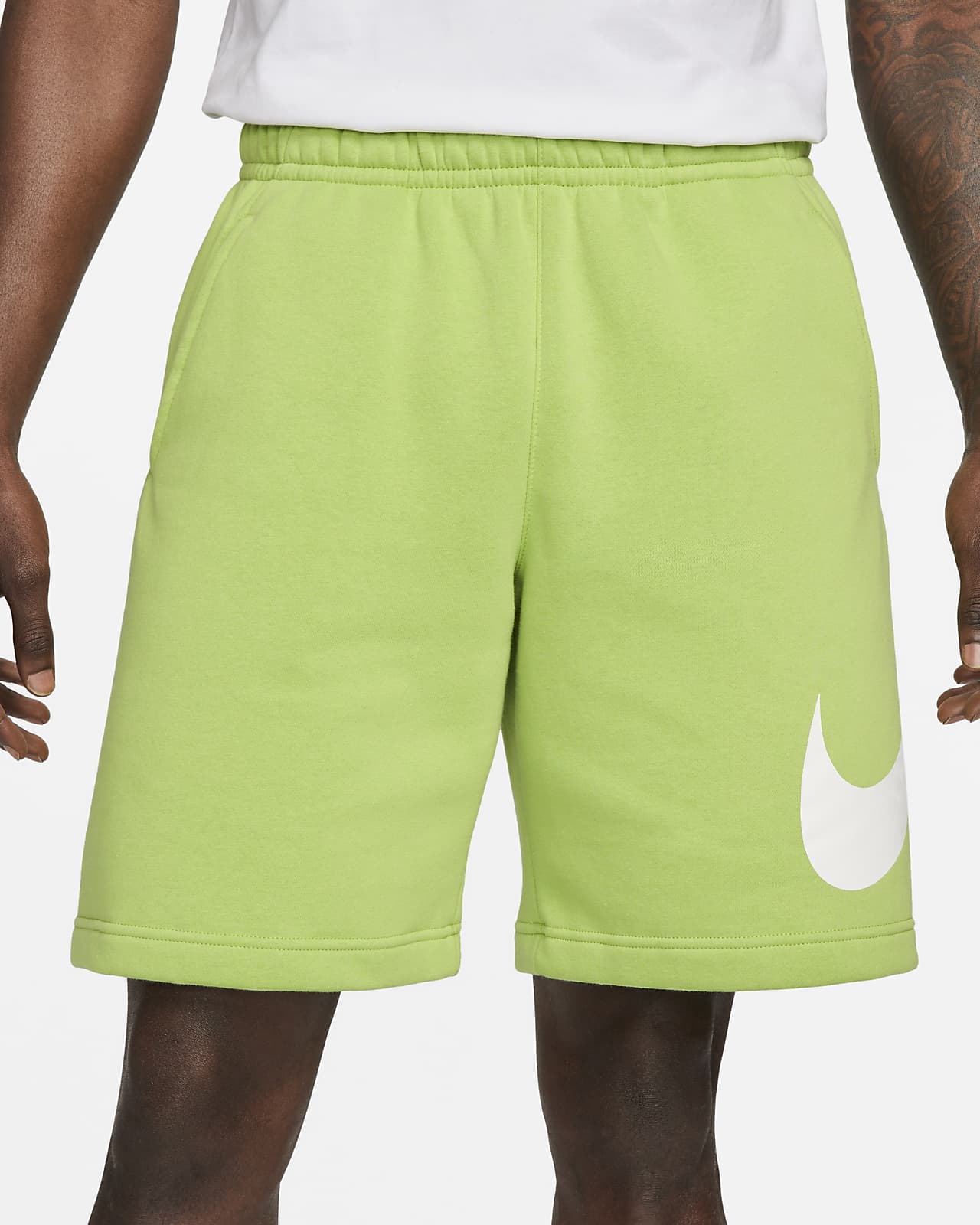 Graphic Shorts. Nike LU