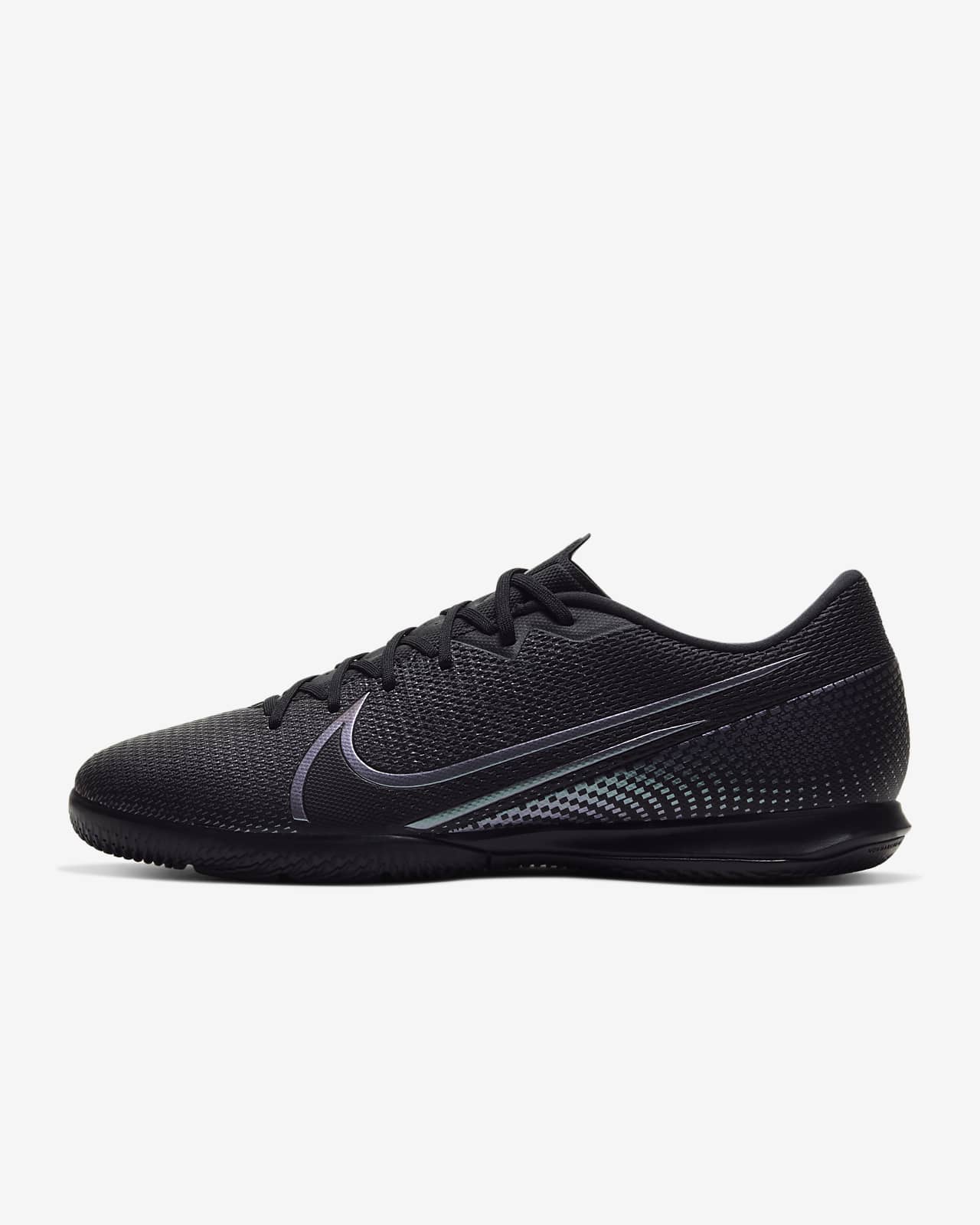 court soccer shoes