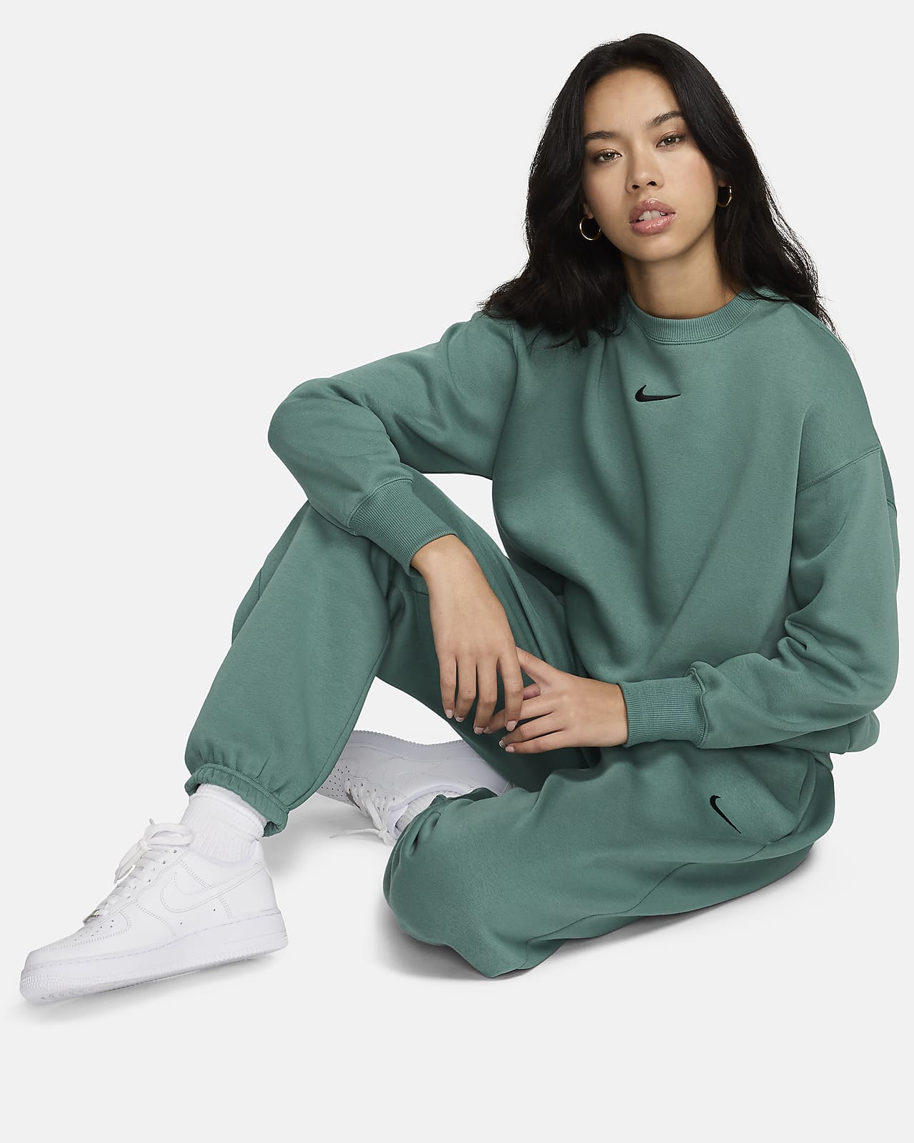 Nike Sportswear Phoenix Fleece Women's High-Waisted Oversized Nike Sportswear Phoenix Fleece Women's High-Waisted Oversized