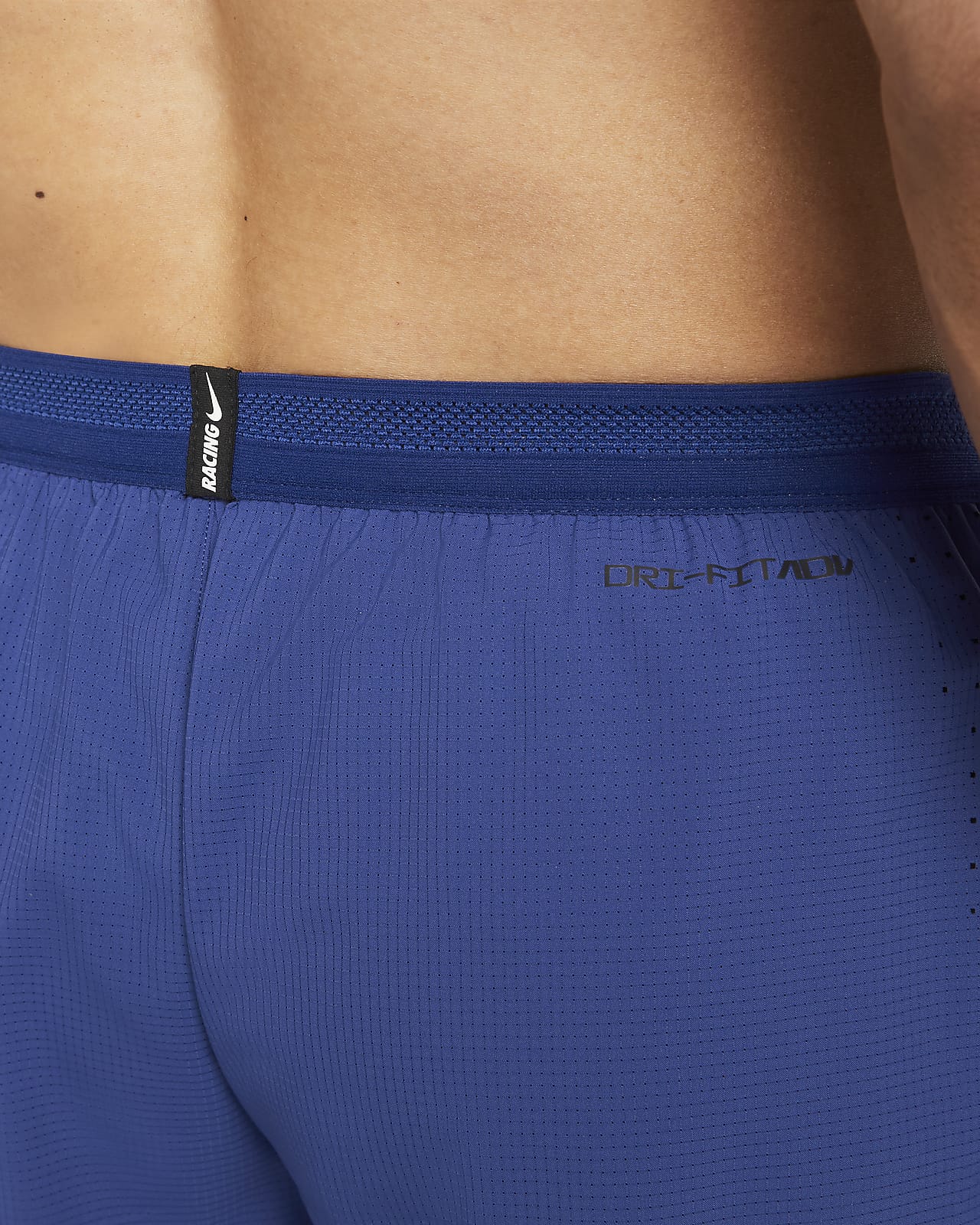 Shorts de carrera con malla interior de 10 cm para hombre Nike Dri-FIT ADV  AeroSwift. 