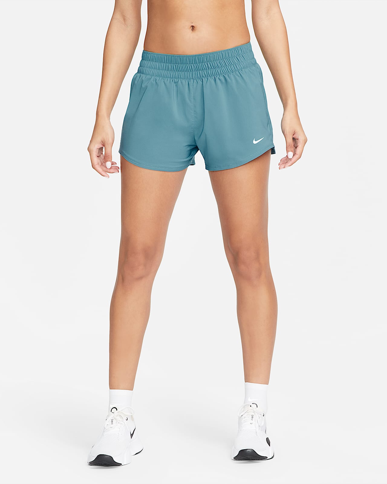 Shorts Dri-FIT a vita media con slip foderati 8 cm Nike One – Donna