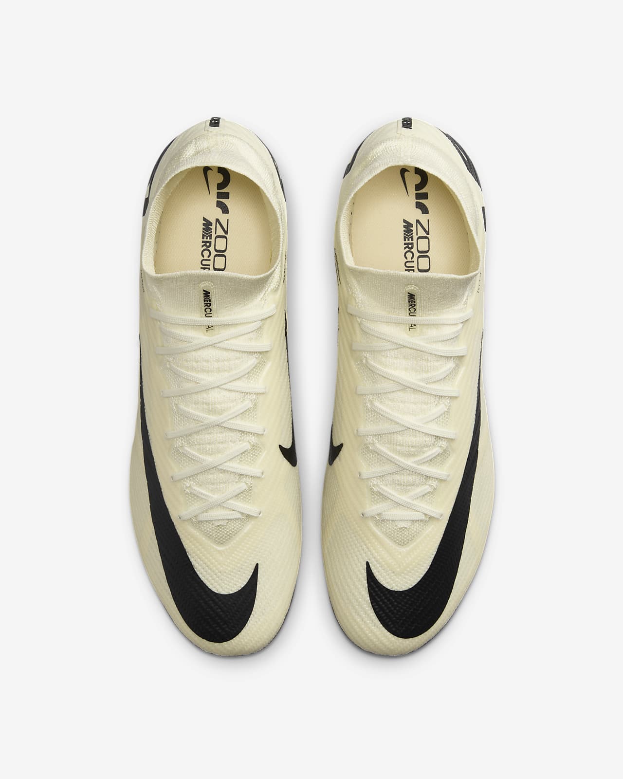 Terrain sec Football Chaussures. Nike LU