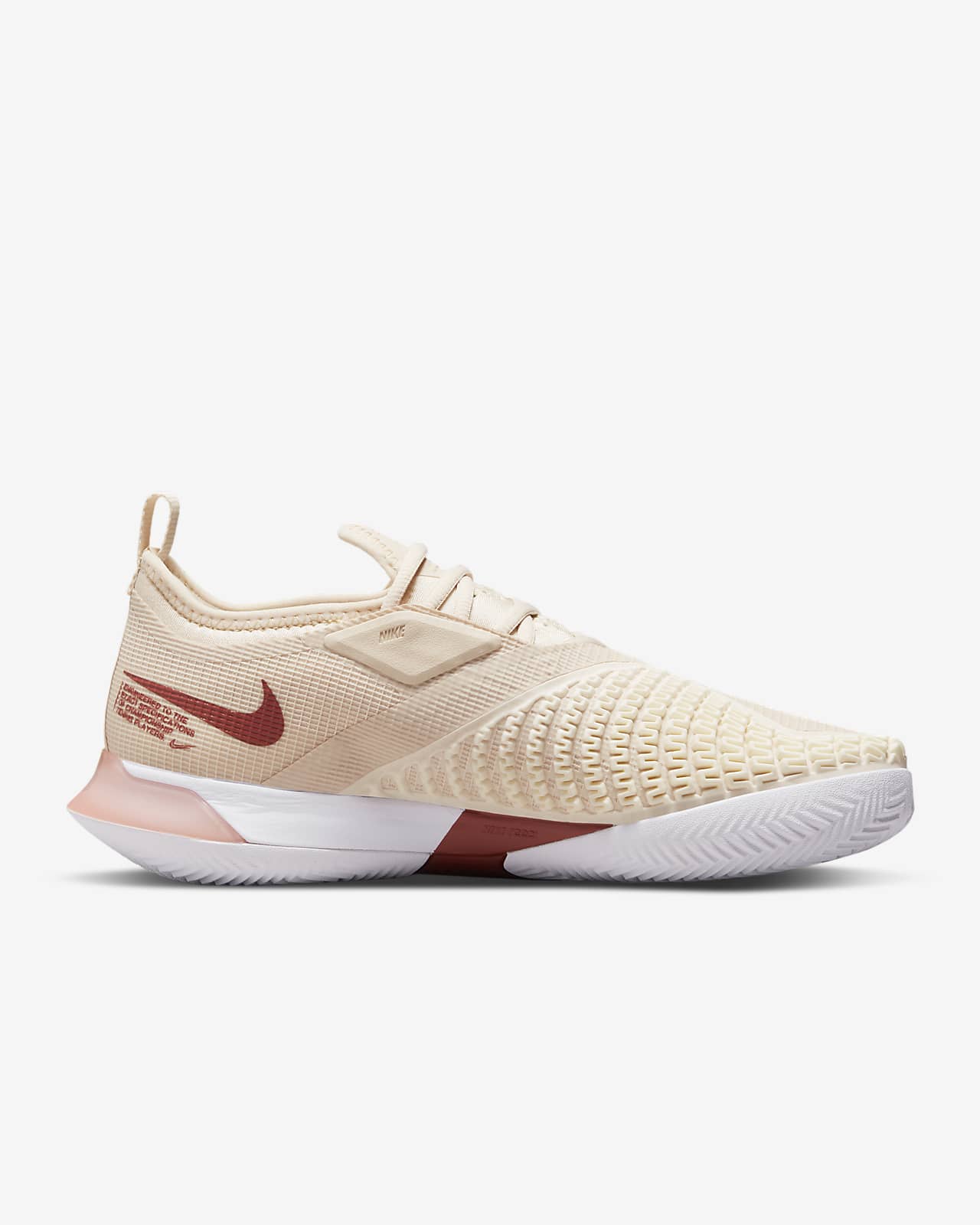 nike women's clay court tennis shoes