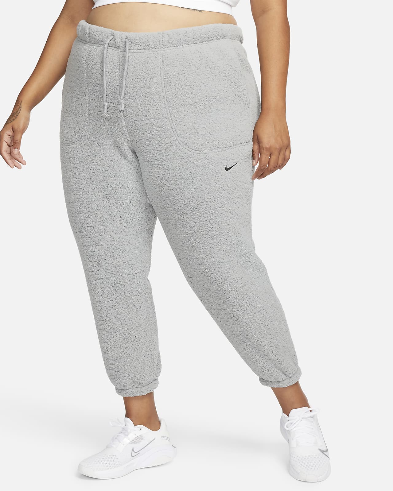 Nike Therma-FIT Women's Training Pants (Plus Size)