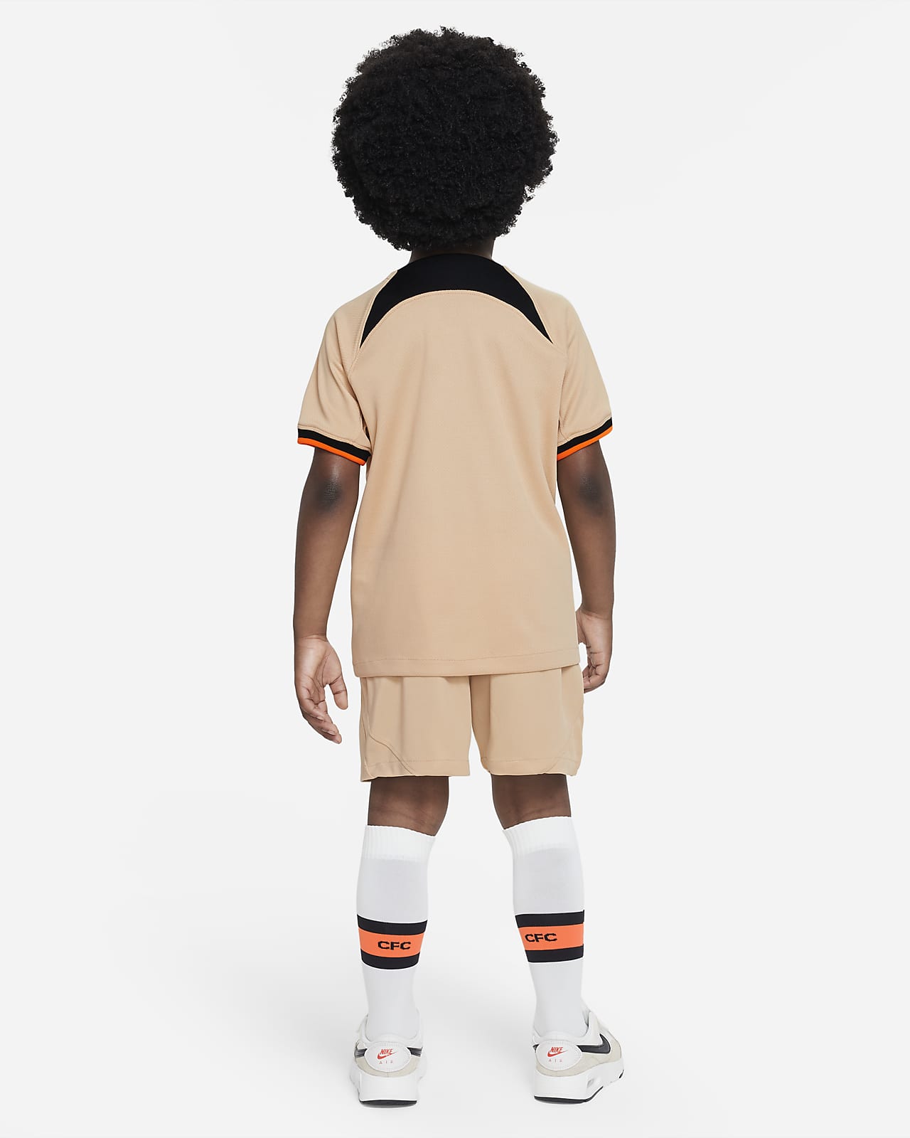 Chelsea F.C. 2022/23 Third Younger Kids' Nike Football Kit. Nike IE