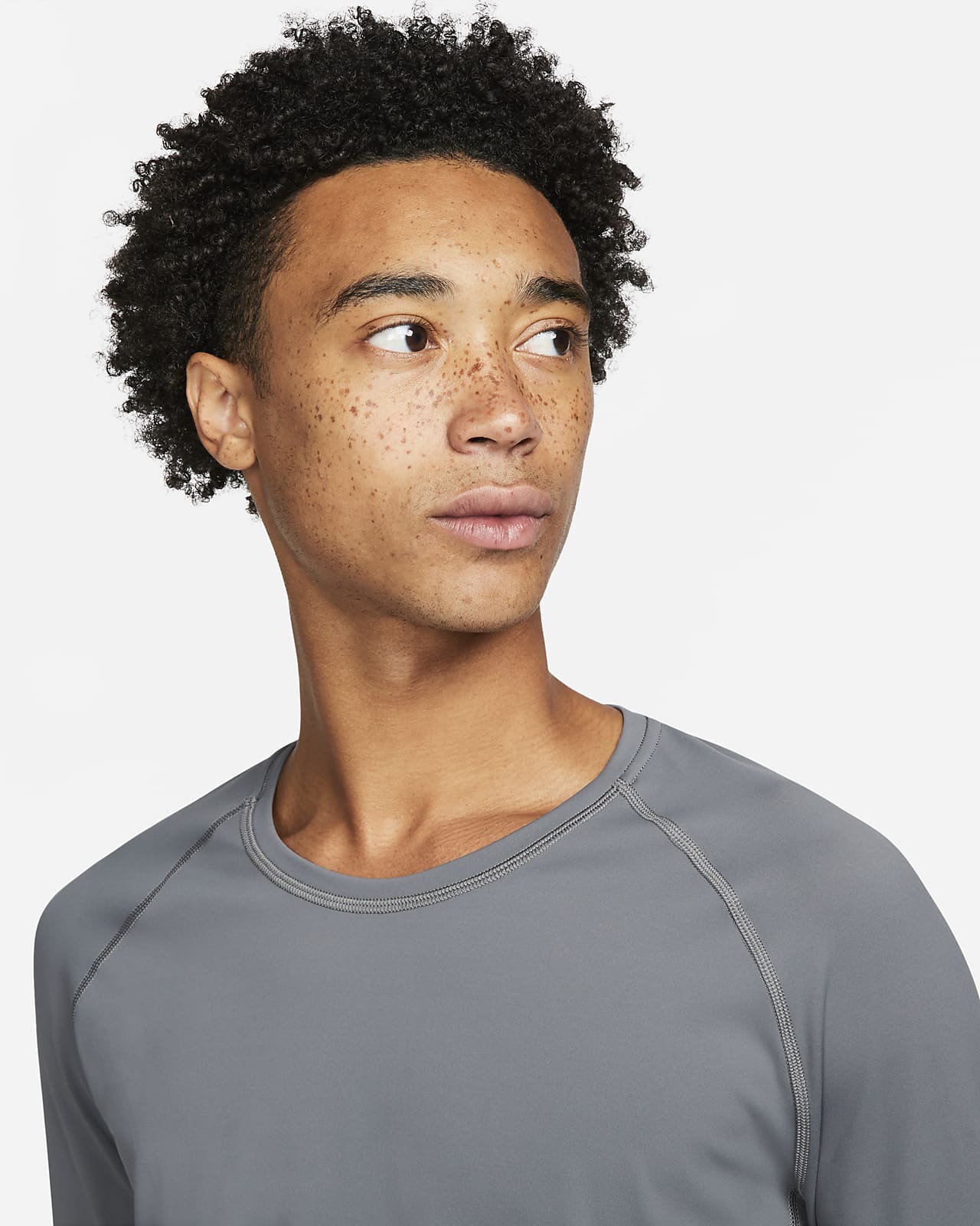 Nike Axis Performance System Men's Dri-FIT ADV Versatile Top. Nike SA