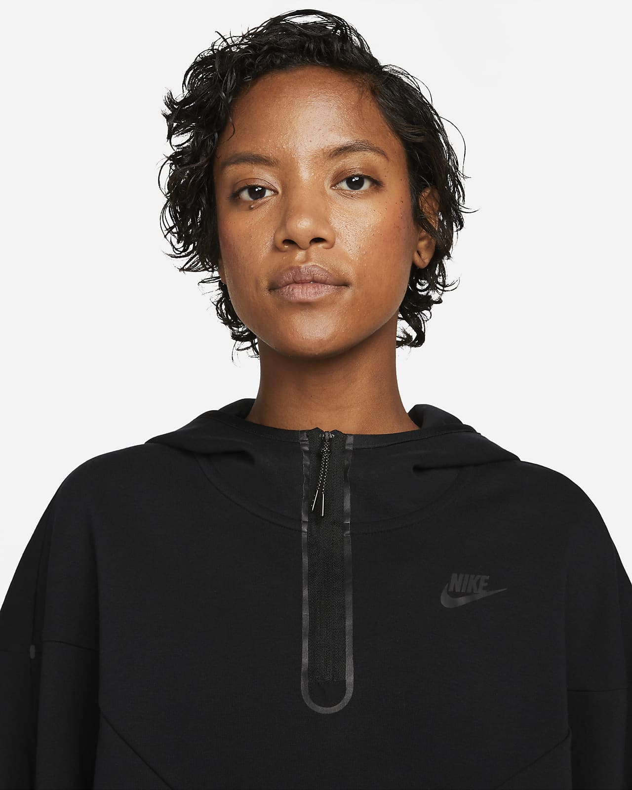 Nike Sportswear Tech Fleece Women's Oversized Poncho. Nike AE