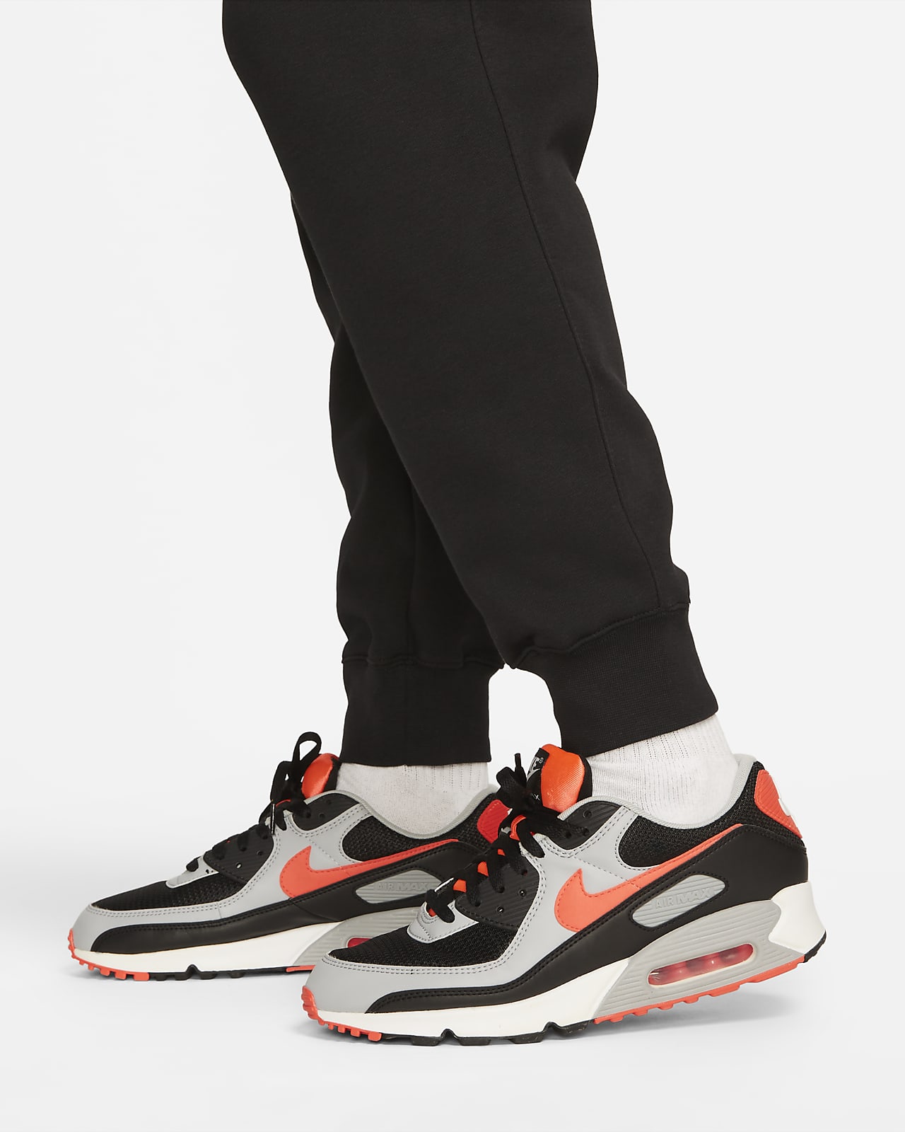 Nike Sportswear Pantalón con bolsillos de tejido Fleece - Hombre. Nike ES