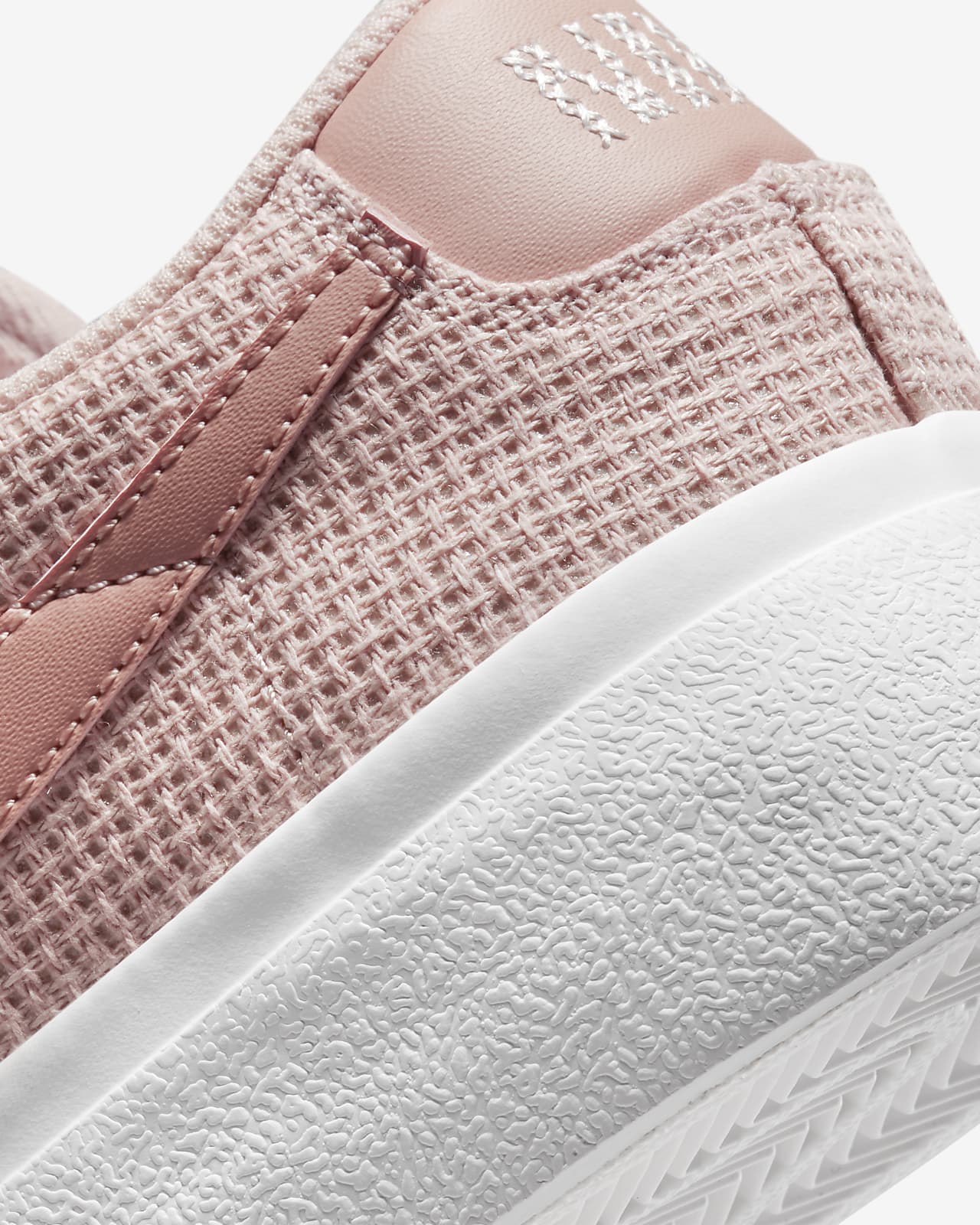 Nike Blazer Low Platform Zapatillas - Mujer. Nike ES
