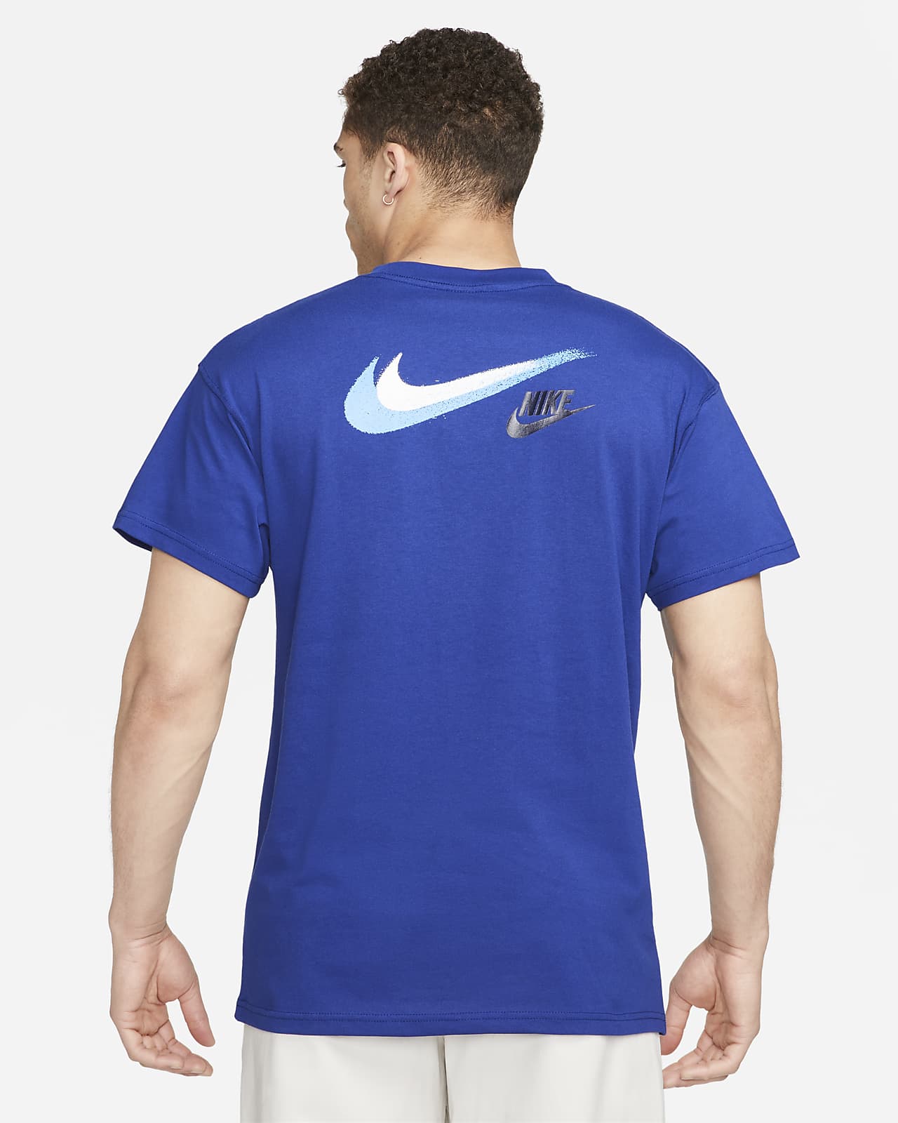 Nike Sportswear T-Shirt. Nike LU