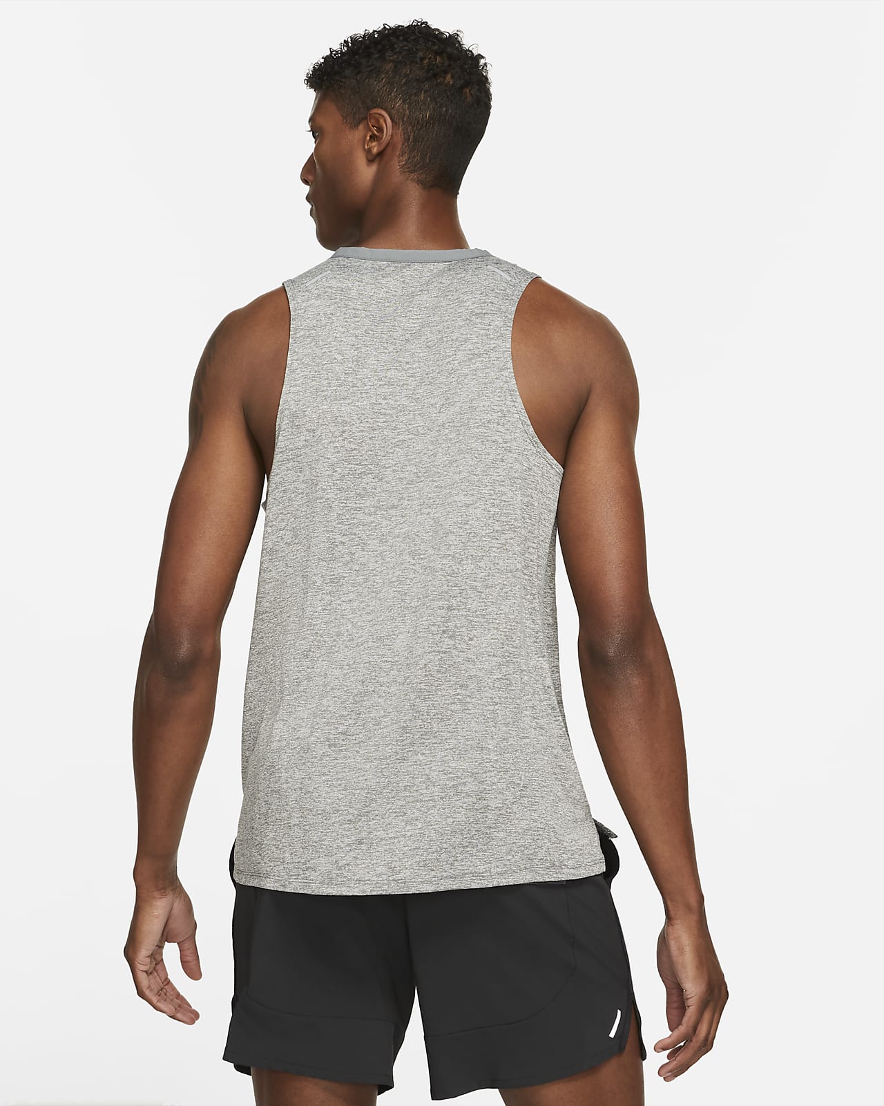 Camiseta nike best sale rise 365 masculina