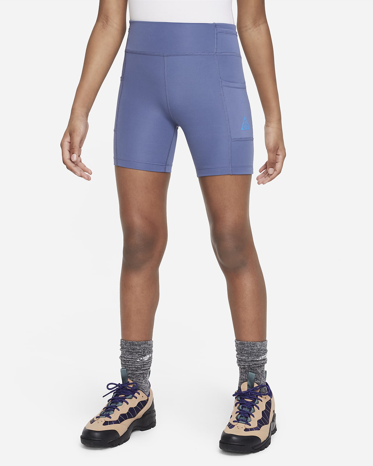Nike ACG Repel One Older Kids' (Girls') Biker Shorts with Pockets. Nike CZ