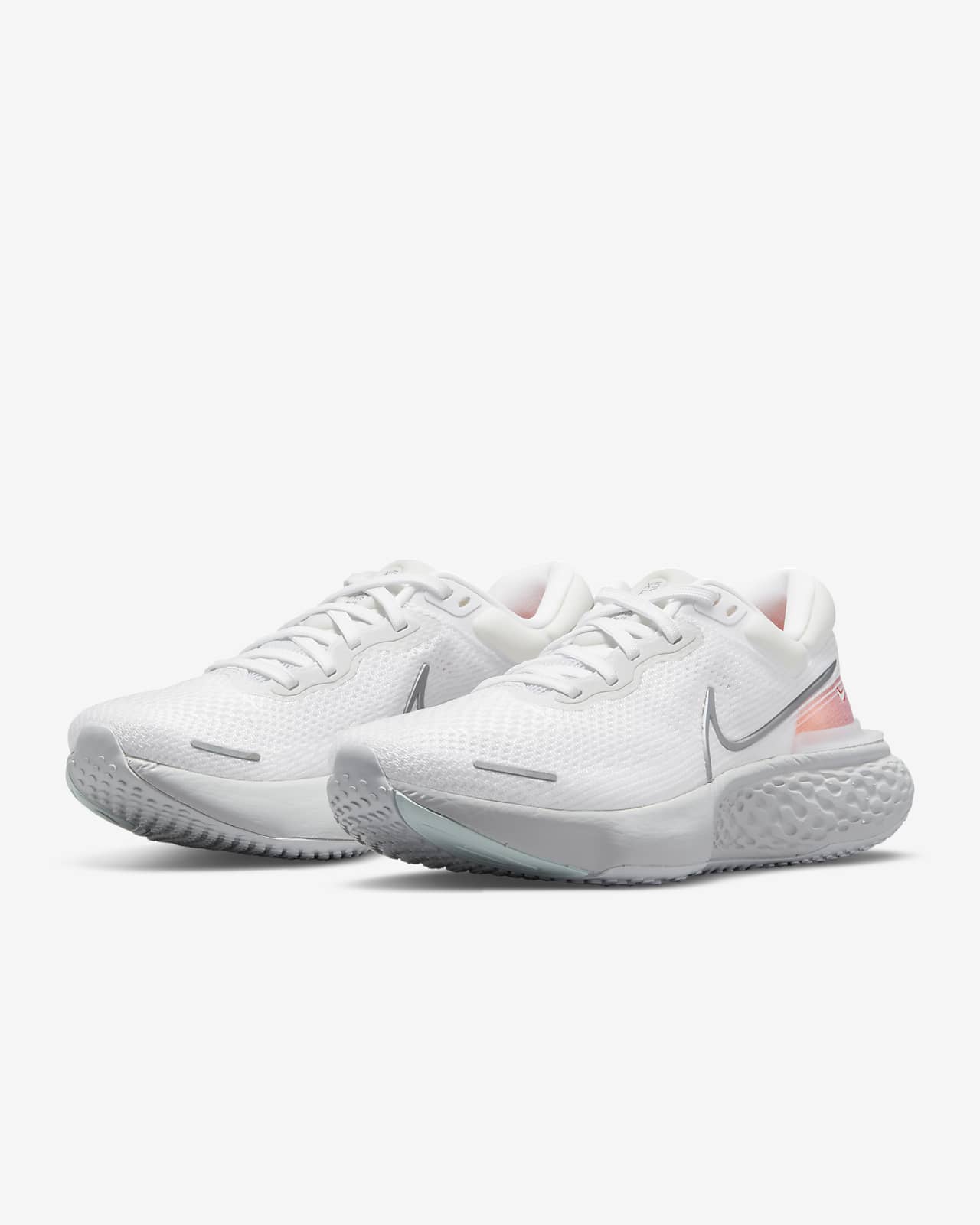 nike invincible run white