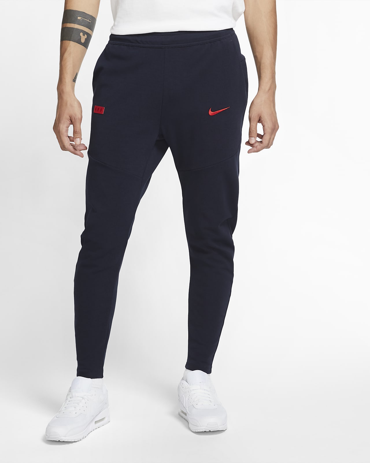 FFF Tech Pack Men's Trousers. Nike SA
