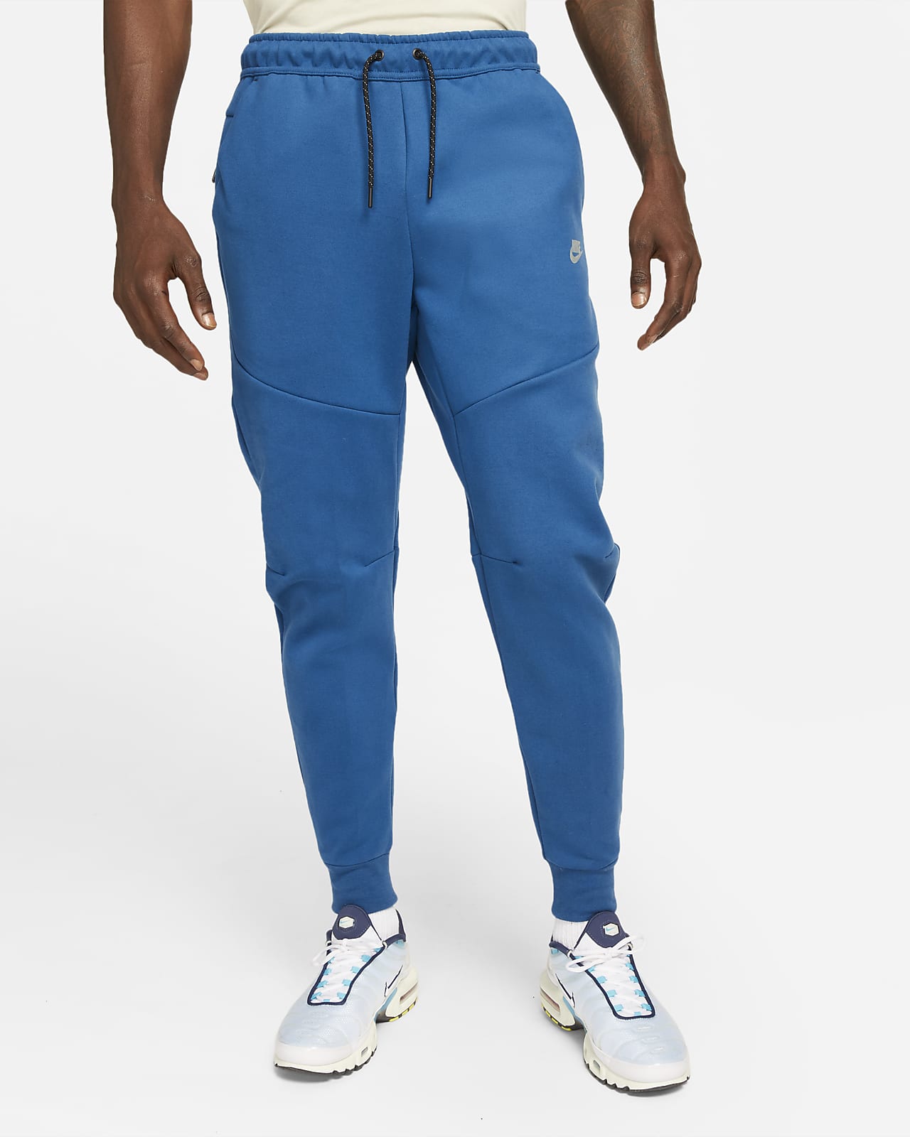 Nike Sportswear Tech Fleece Men's Brushed Joggers. Nike LU