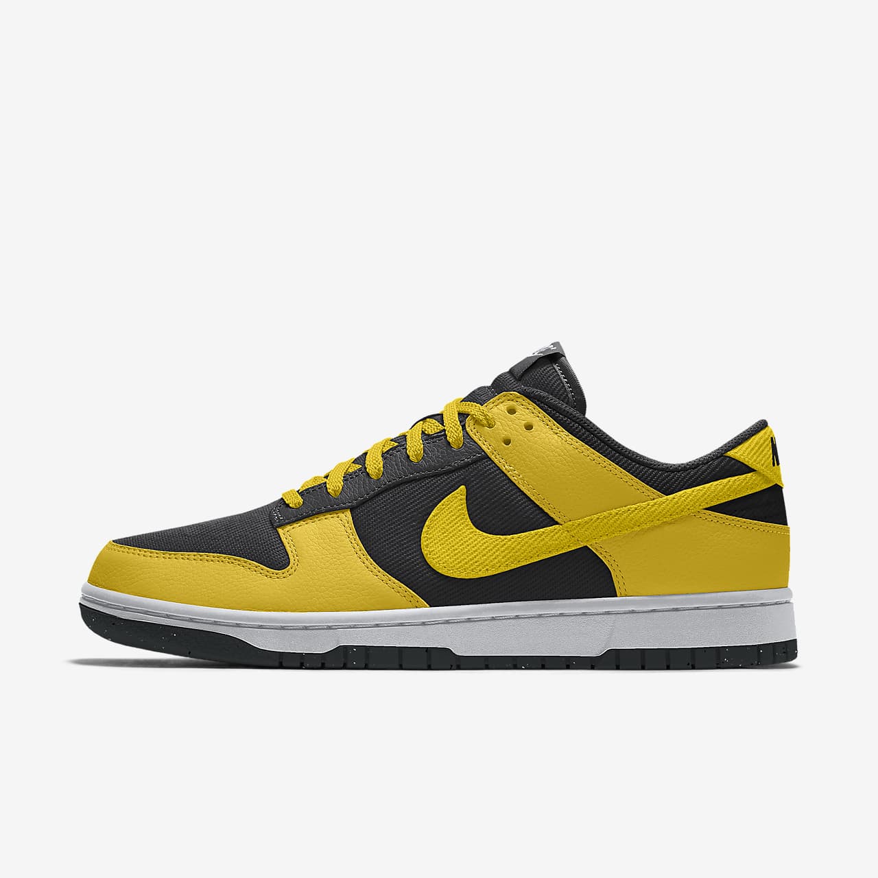 Chaussure personnalisable Nike Dunk Low By You pour Homme. Nike CA
