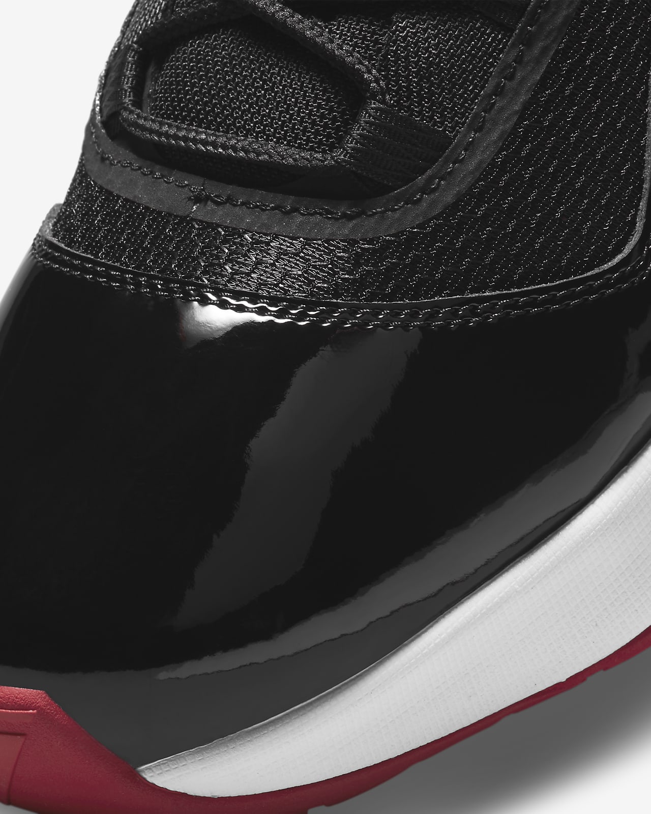 Air Jordan 11 CMFT Low Men's Shoes. Nike HR