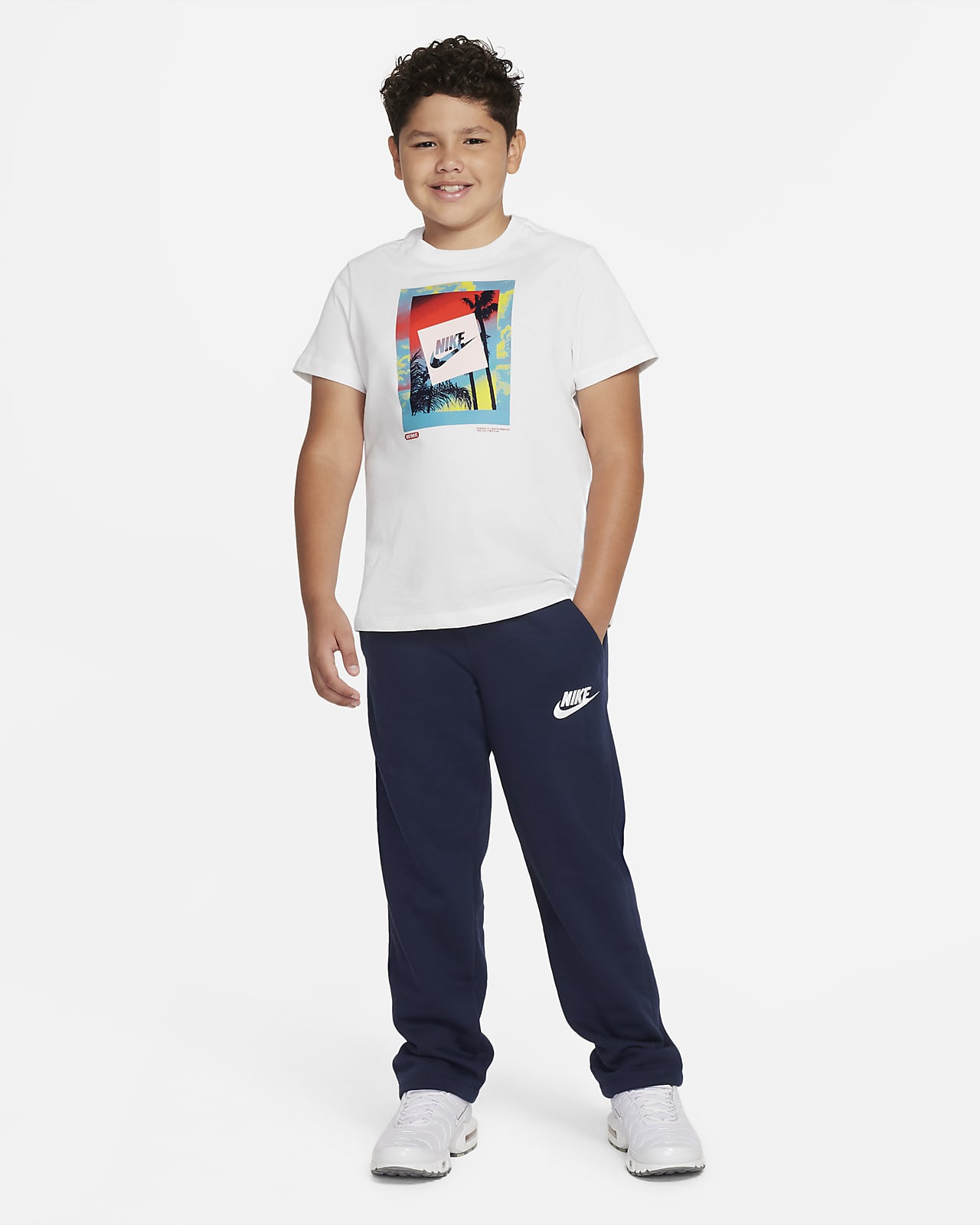 Nike Sportswear Big Kids' (Boys') T-Shirt (Extended Size). Nike.com