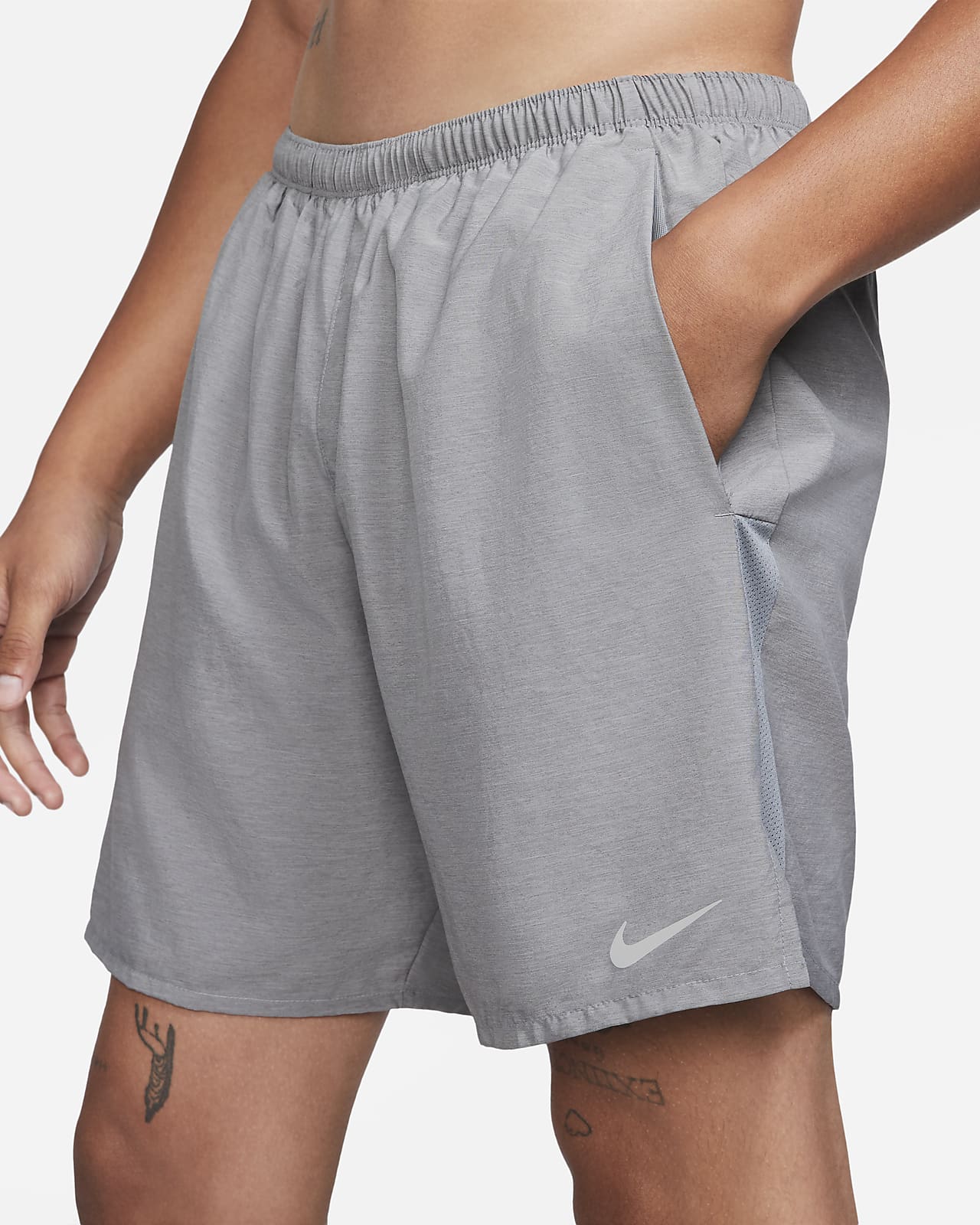 Advanced Assets Mourn Nike Challenger Men's 7" Brief-Lined Running Shorts. Nike.com