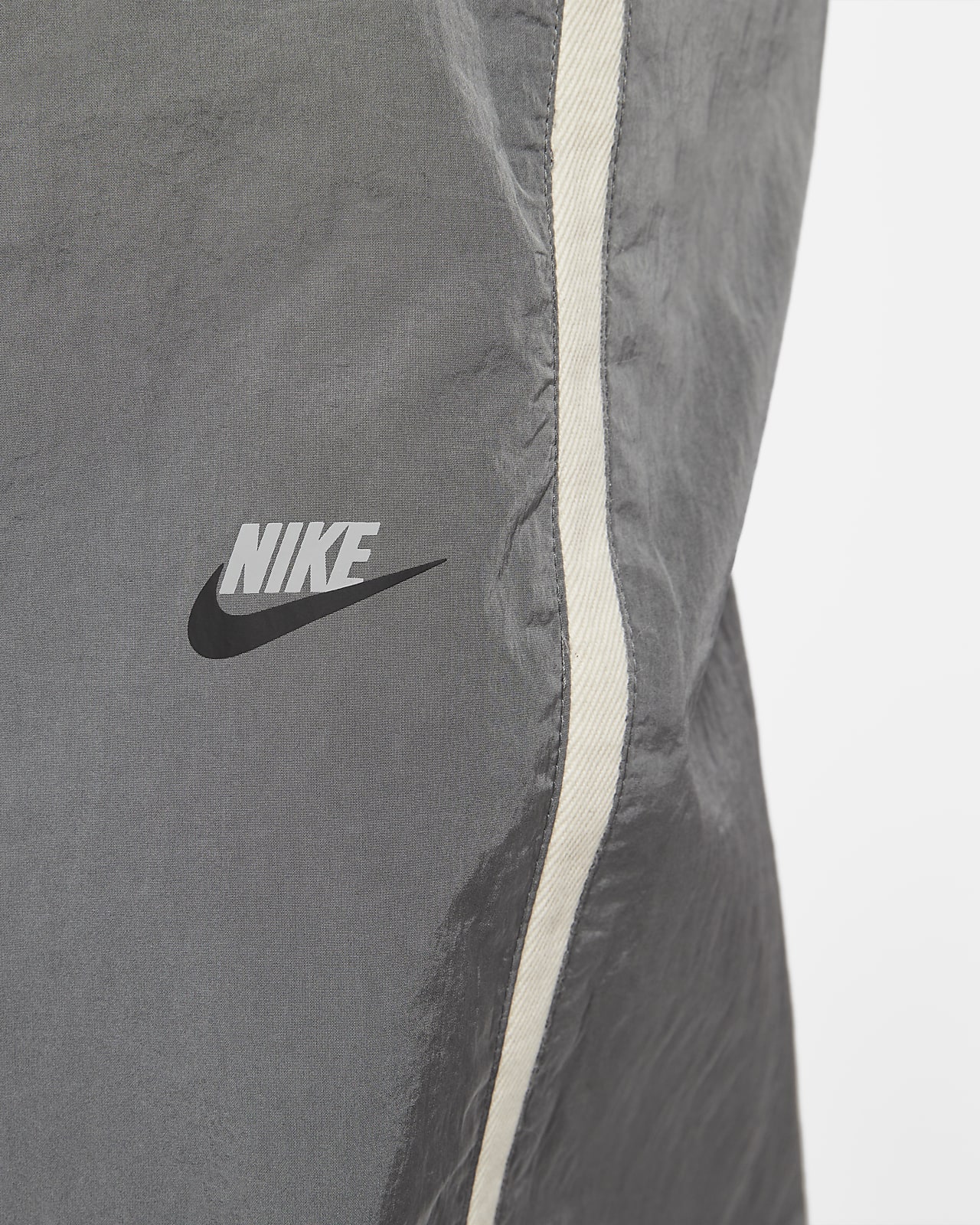 Pantalones de entrenamiento de tejido Woven sin forro para hombre Nike  Sportswear Style Essentials. Nike.com