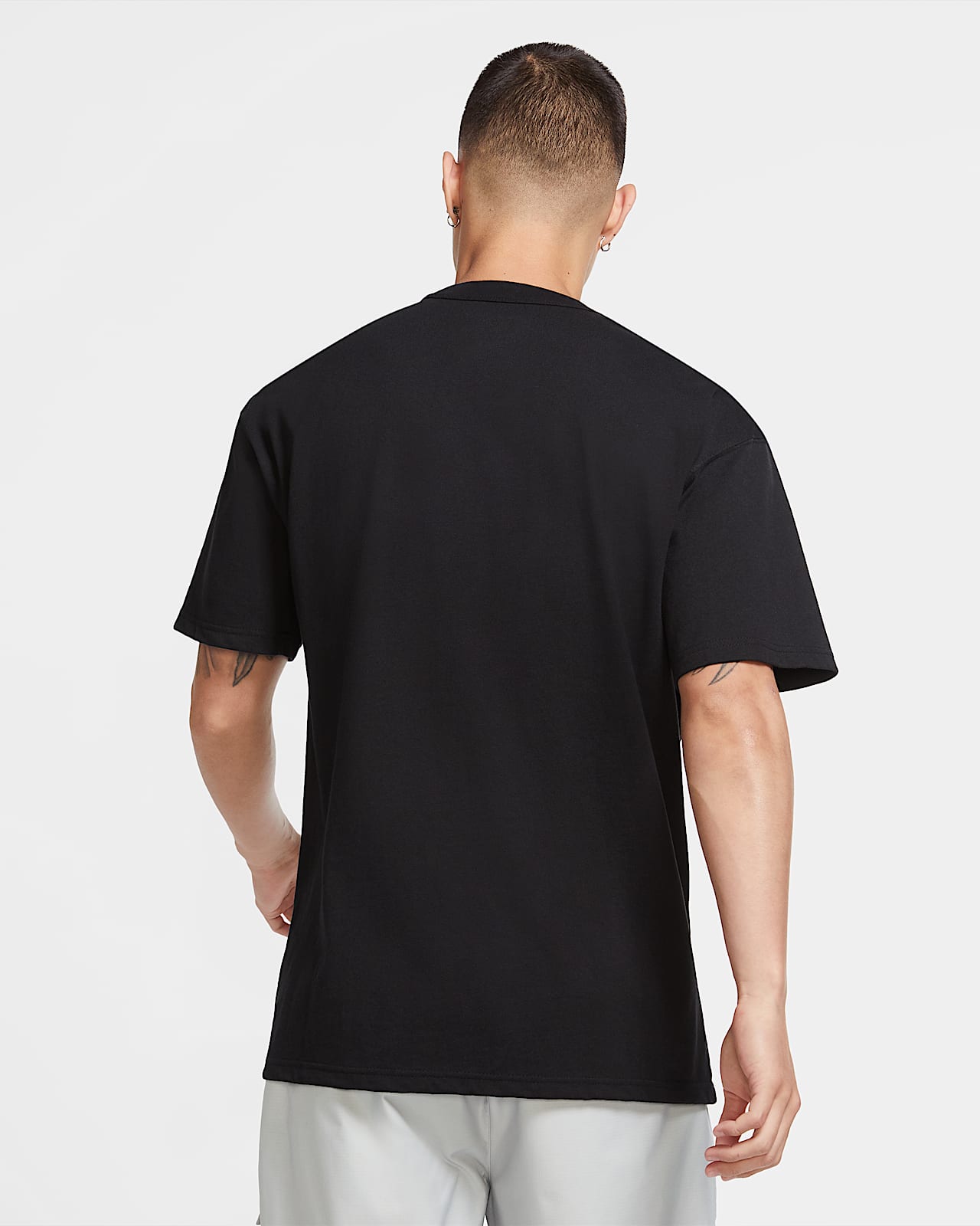 nike basic tee