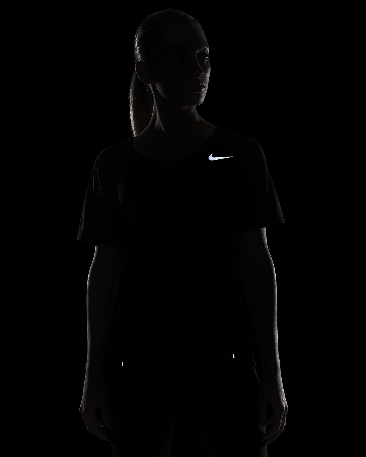 nike city sleek long sleeve running top