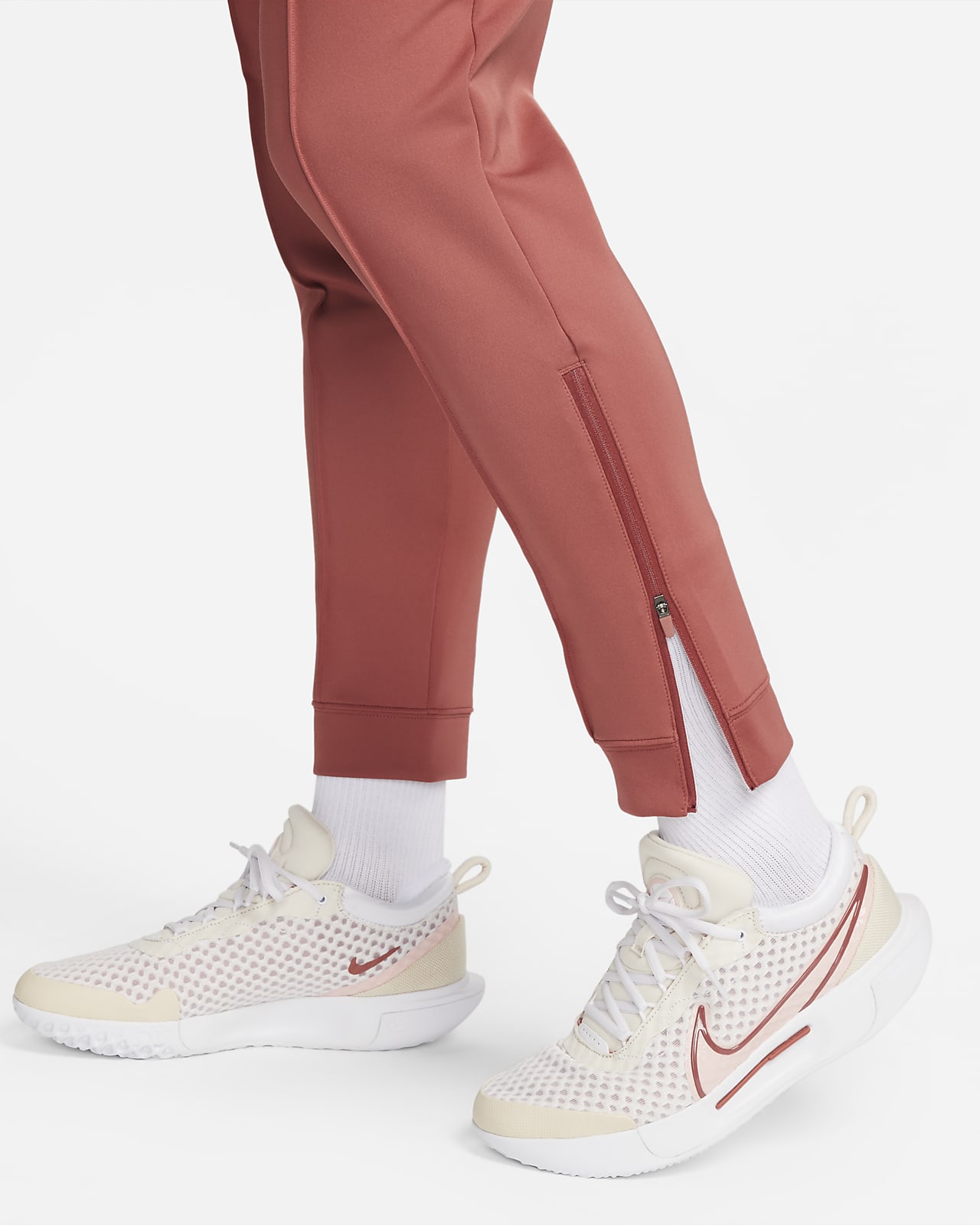 NikeCourt Dri-FIT Women's Knit Tennis Trousers. Nike AT