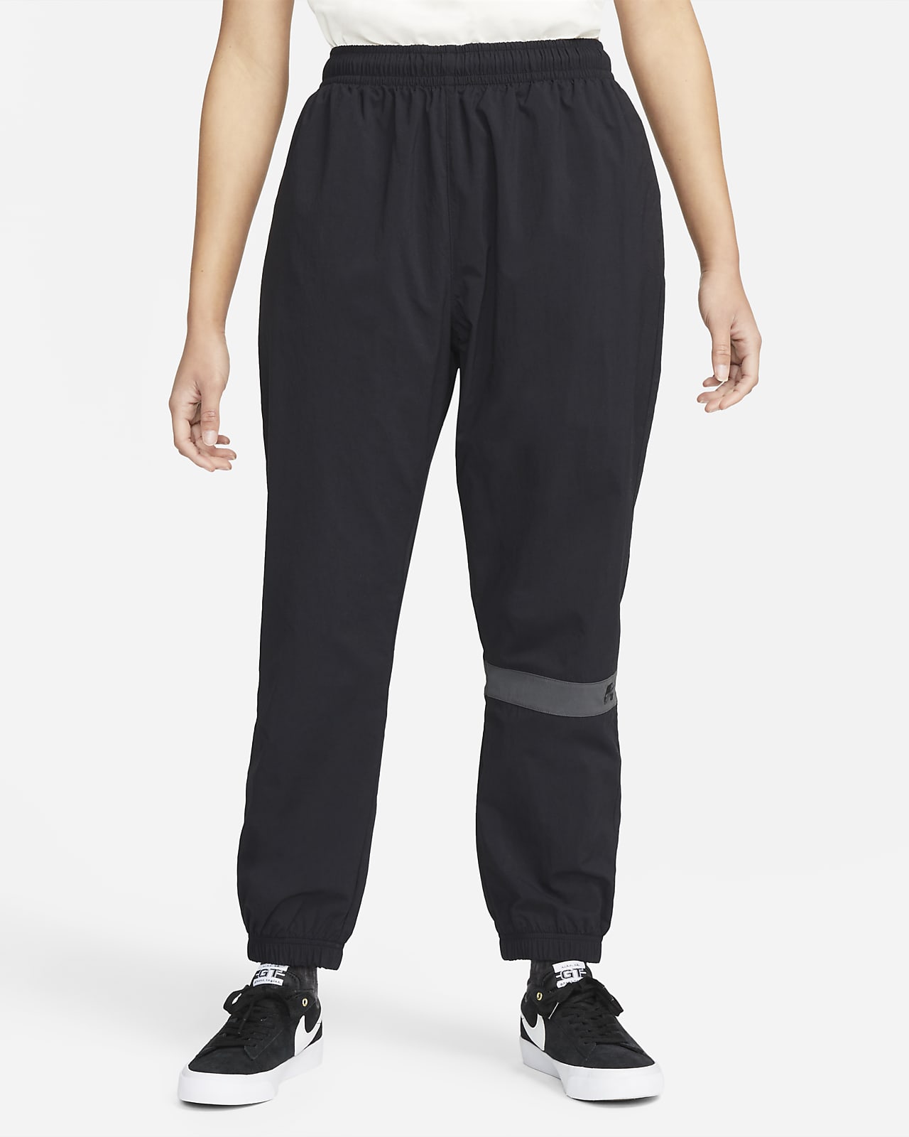 Nike SB Essentials Skate Tracksuit Bottoms. Nike DK