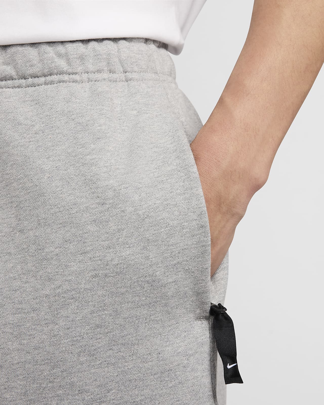 Nike Solo Swoosh Fleece Shorts