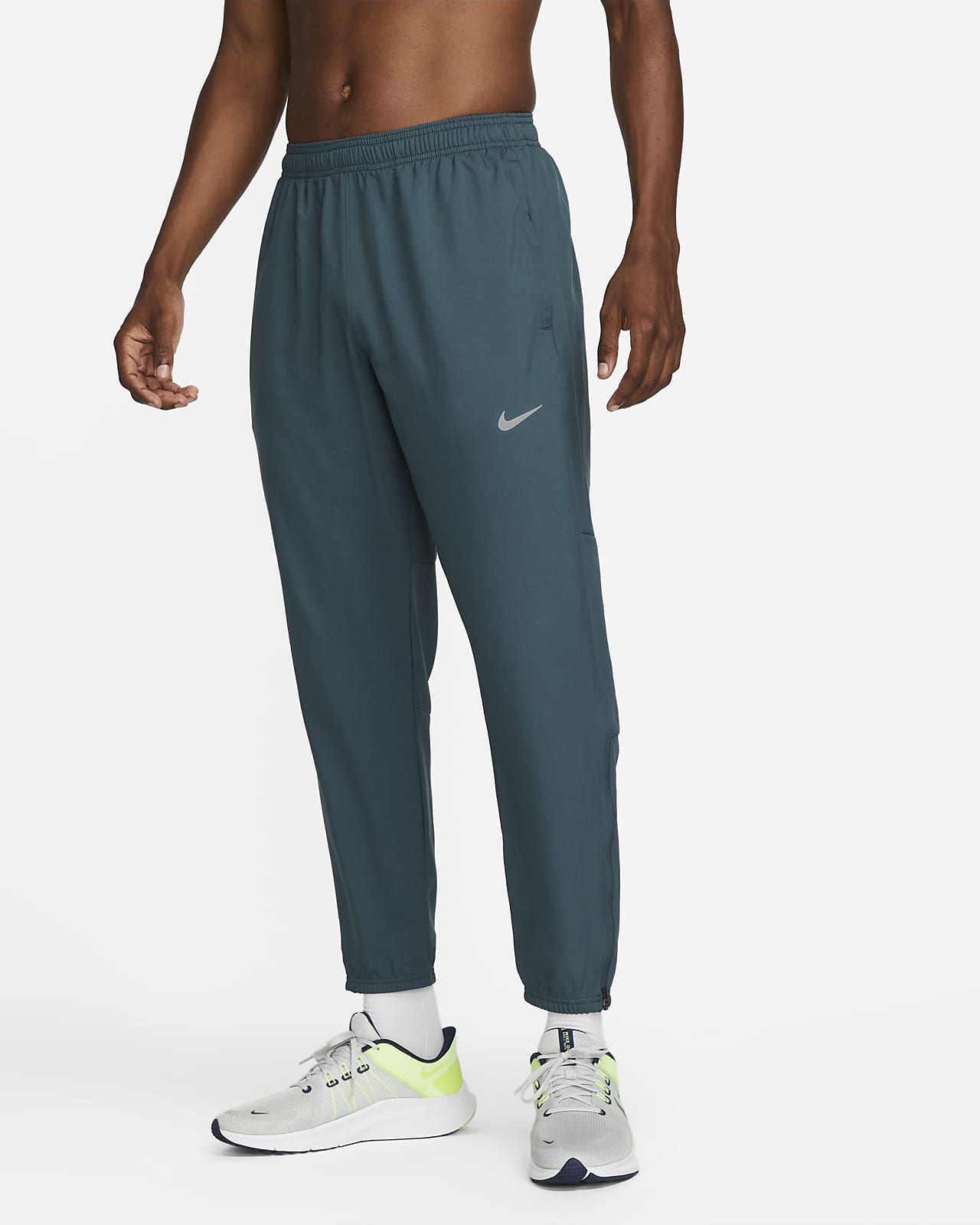 Nike Dri-FIT Academy Men's Zip Football Pants. Nike VN