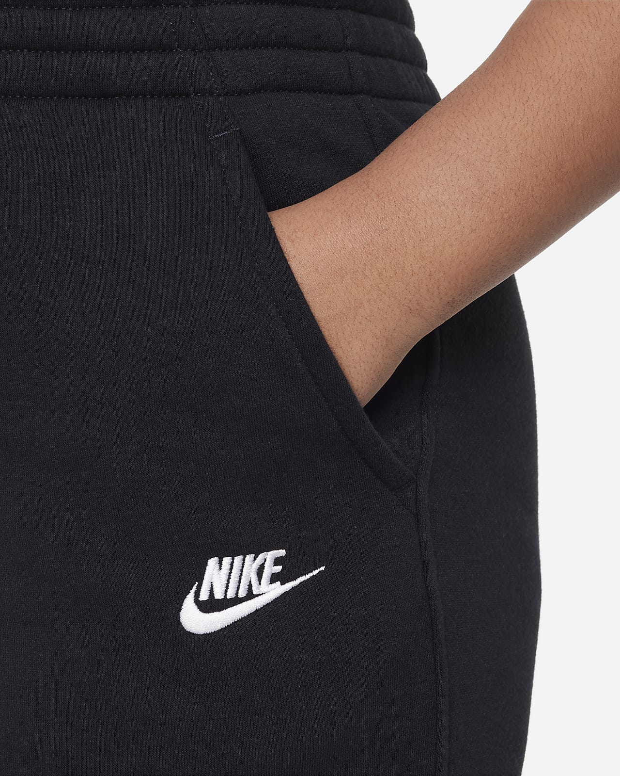 Nike Sportswear Club Fleece Older Kids' (Girls') High-Waisted Fitted  Trousers (Extended Size)