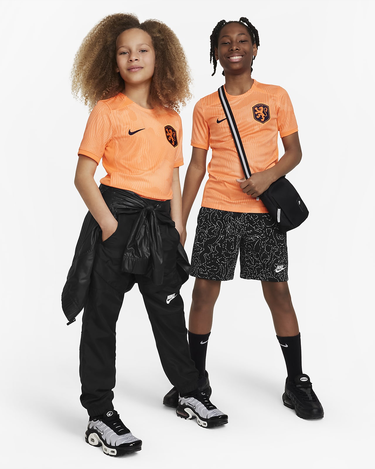 Fotbollströja Nederländerna 2023 Stadium (hemmaställ) Nike Dri-FIT för  ungdom