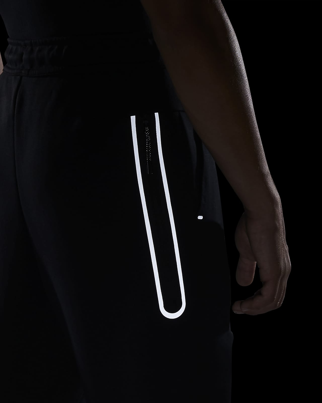 nike tech mens joggers