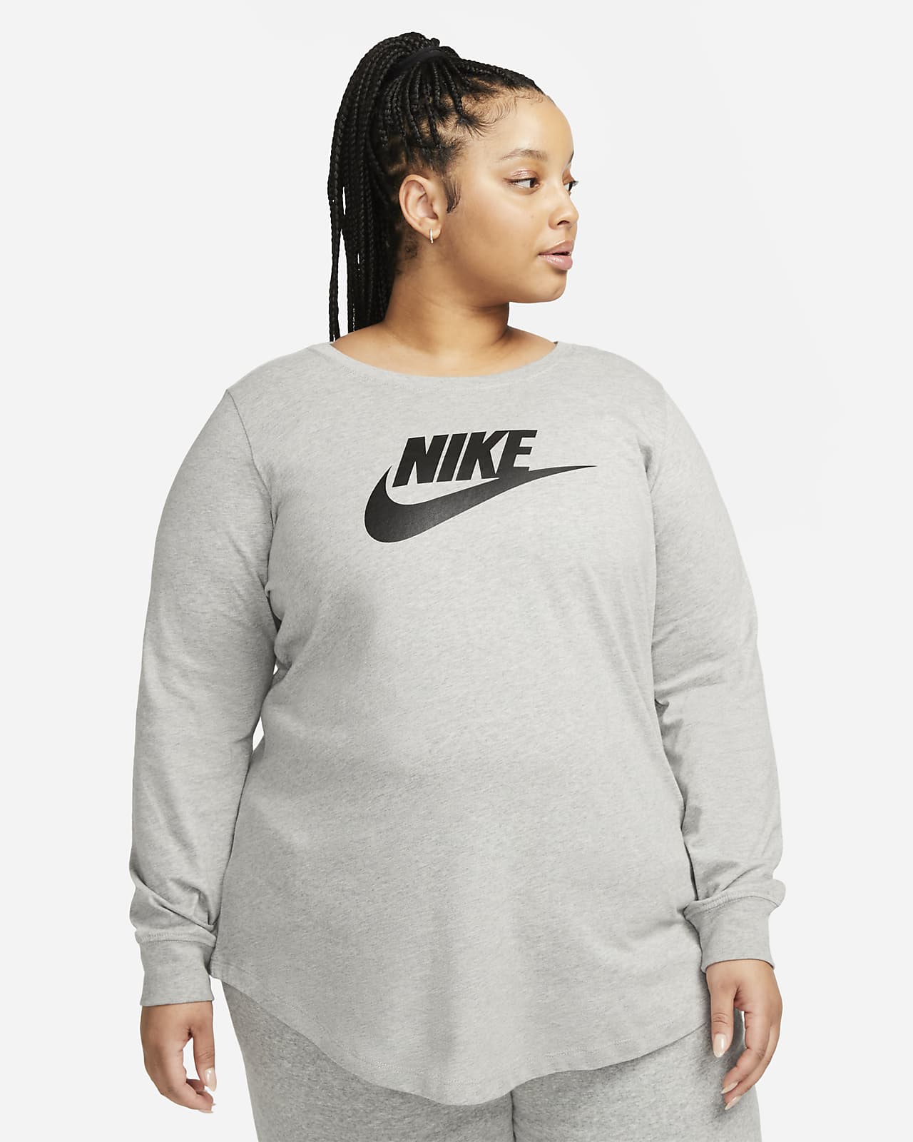 Buy Nike Women's Sportswear Essential Graphic Sweatshirt (Plus Size) Black  in KSA -SSS