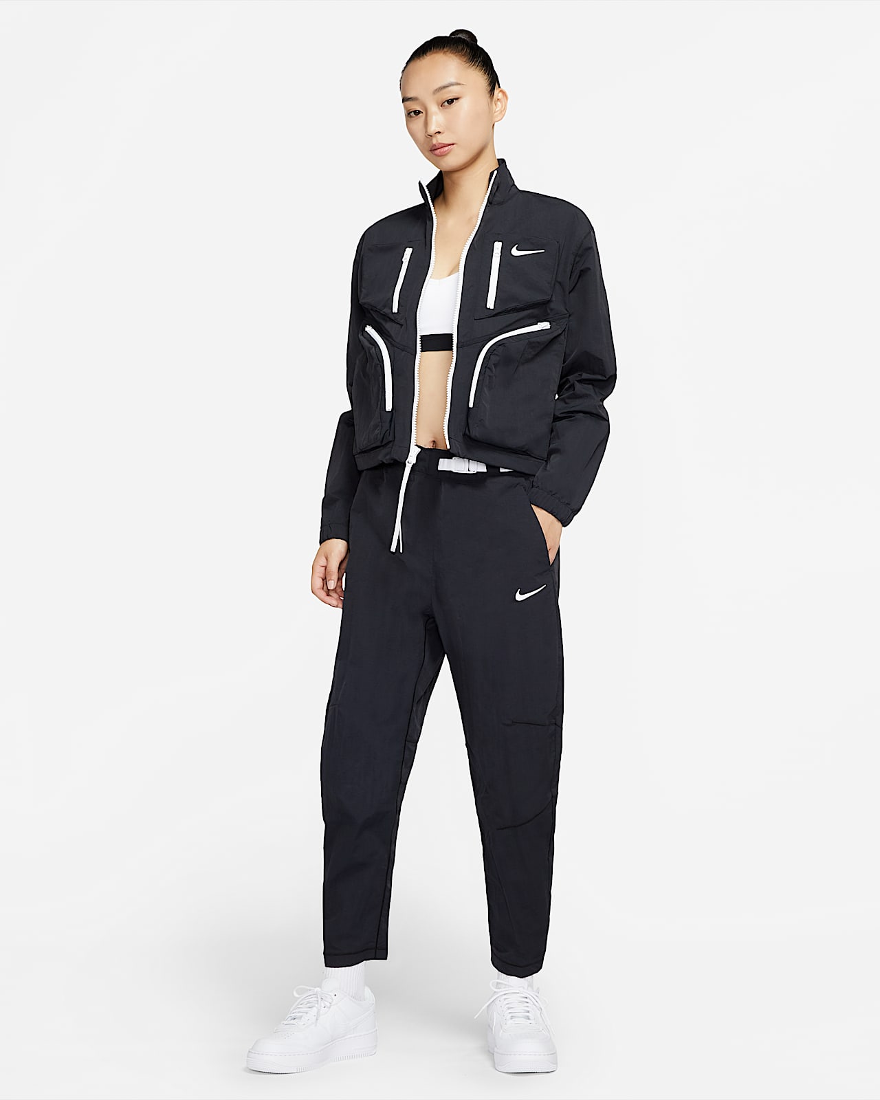 Pantalones tejidos para mujer Nike Sportswear Tech Pack. Nike MX