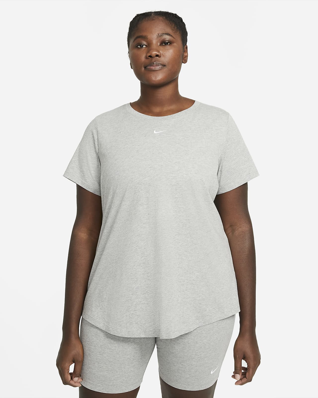 womens nike shirts plus size