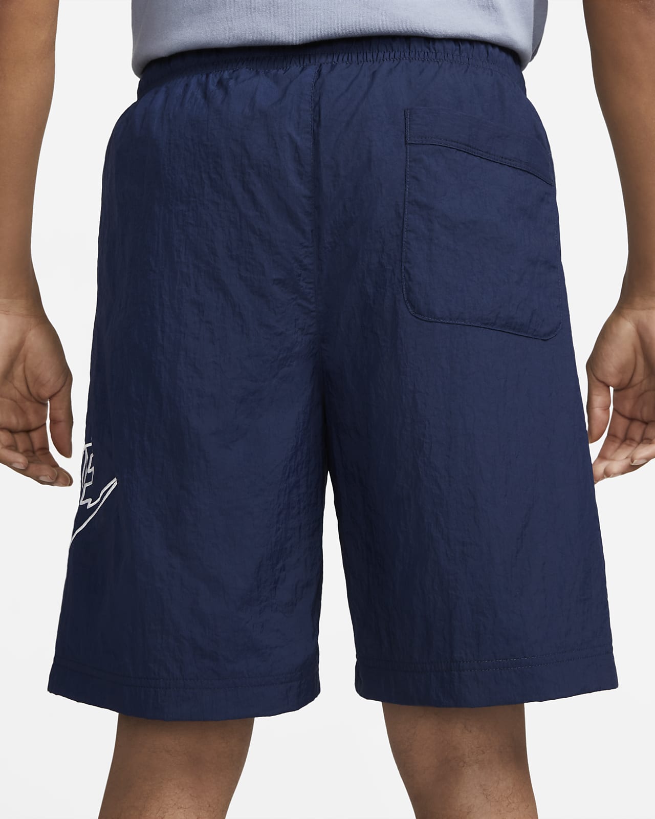 nike men's sportswear alumni woven shorts