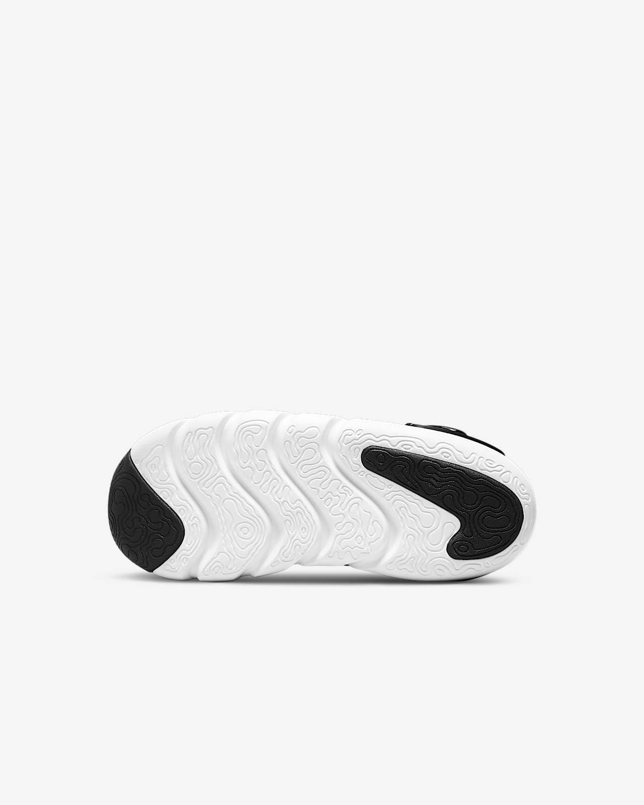 Uma inovação no mercado: Nike lança tênis para se calçar sem precisar usar  as mãos - DiárioZonaNorte