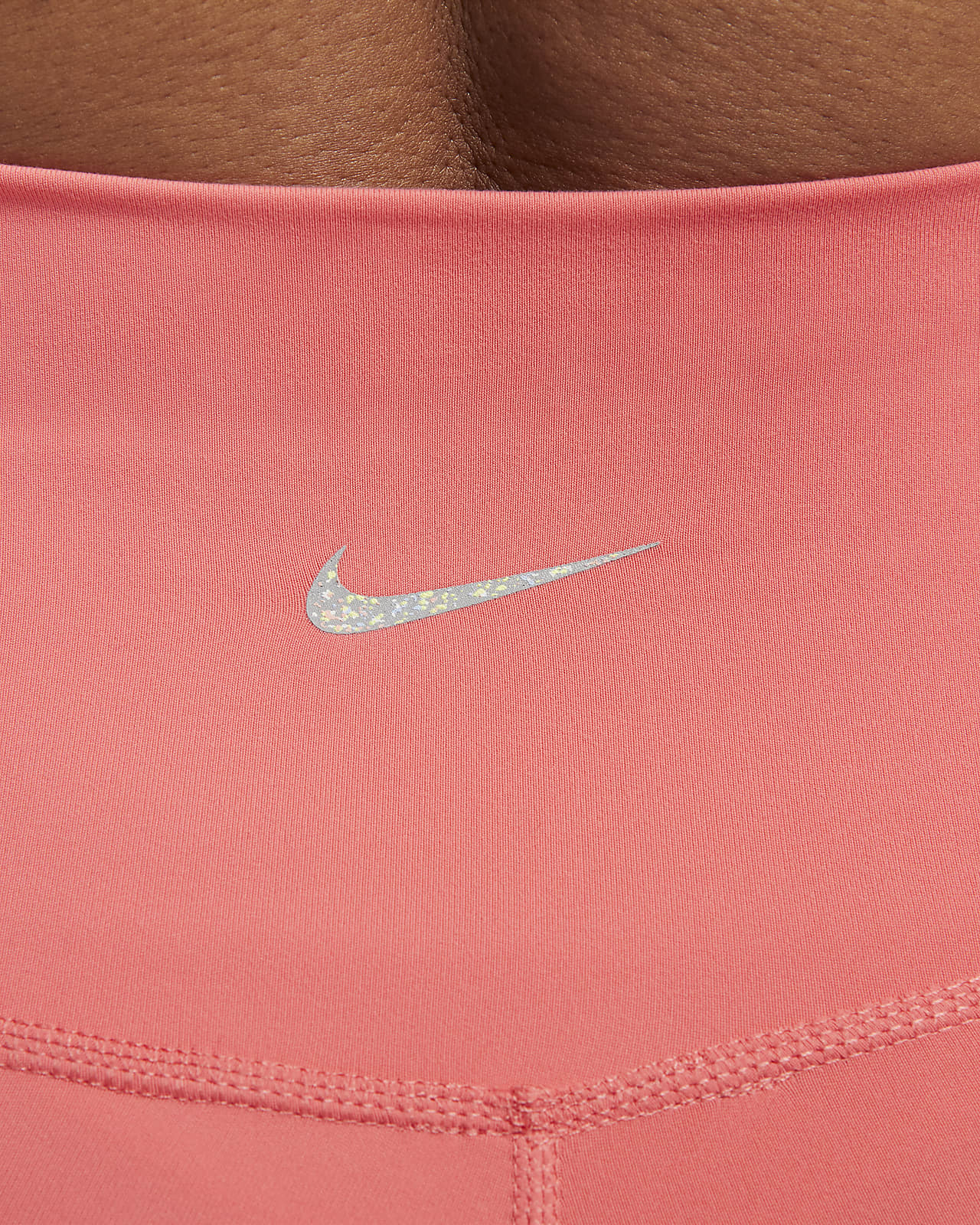 Nike Yoga Women's High-Waisted 7 Shorts Dynamic Berry Small