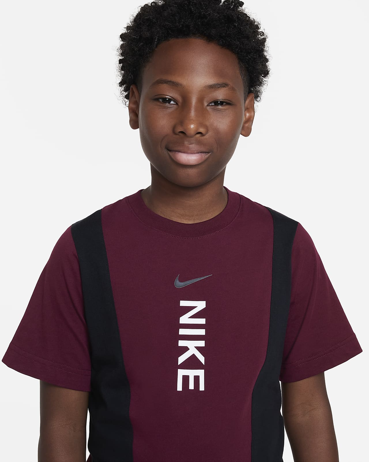 Nike Sportswear Hybrid Older Kids' (Boys') Top. Nike DK