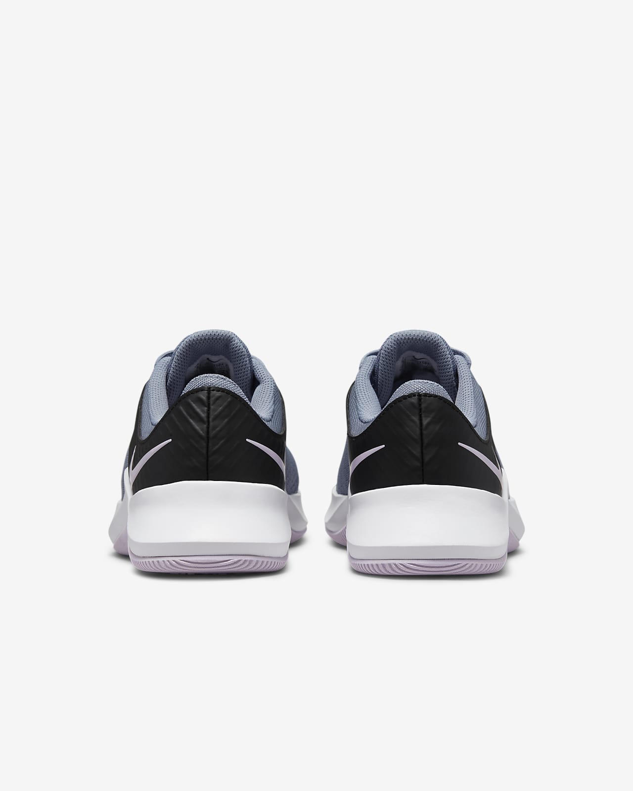 nike mc trainer women's stores