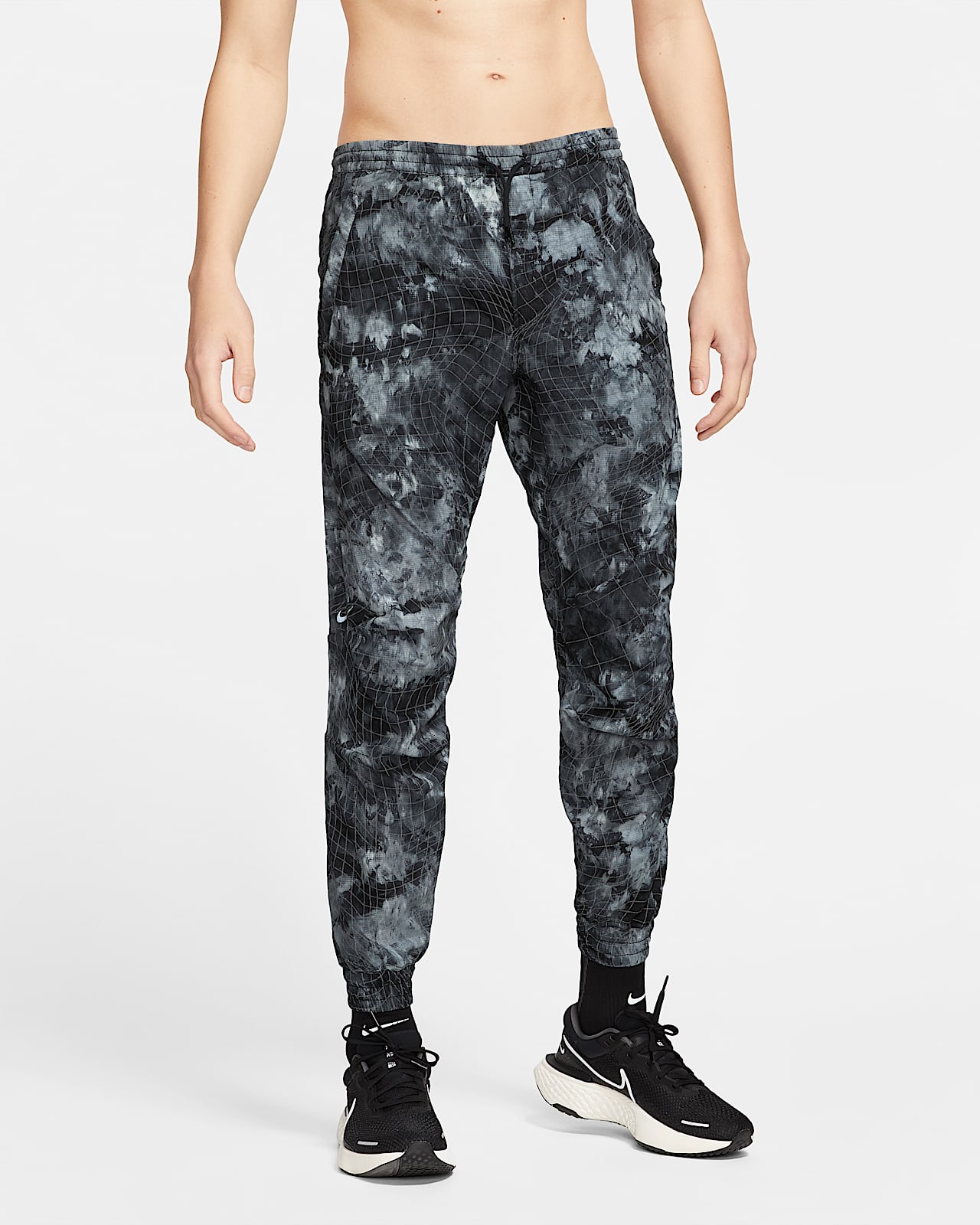 nike grid cargo pants