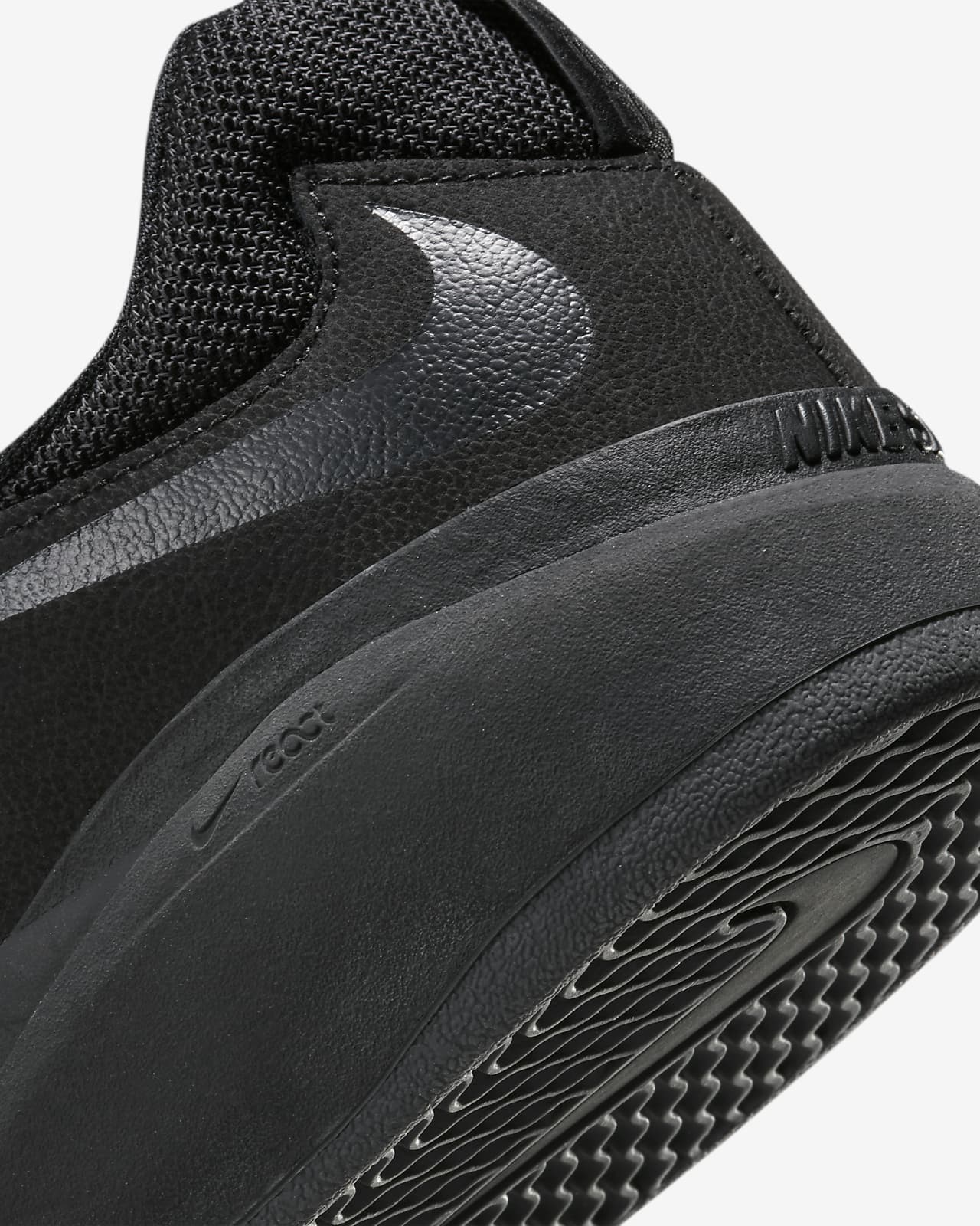 Entretener álbum de recortes Crudo Nike SB Ishod Wair Premium Skateschoenen. Nike BE