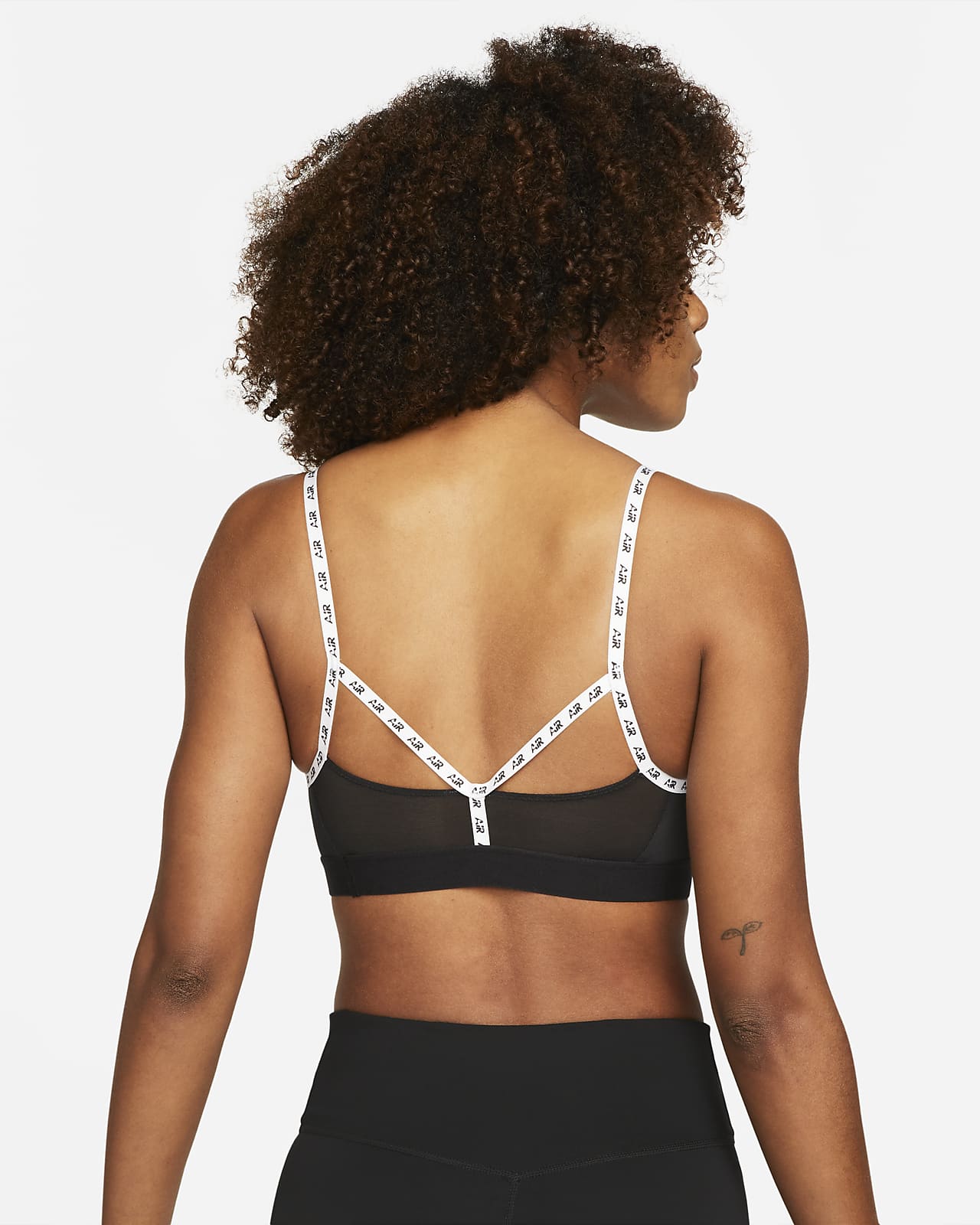 nike women's indy logo back sports bra