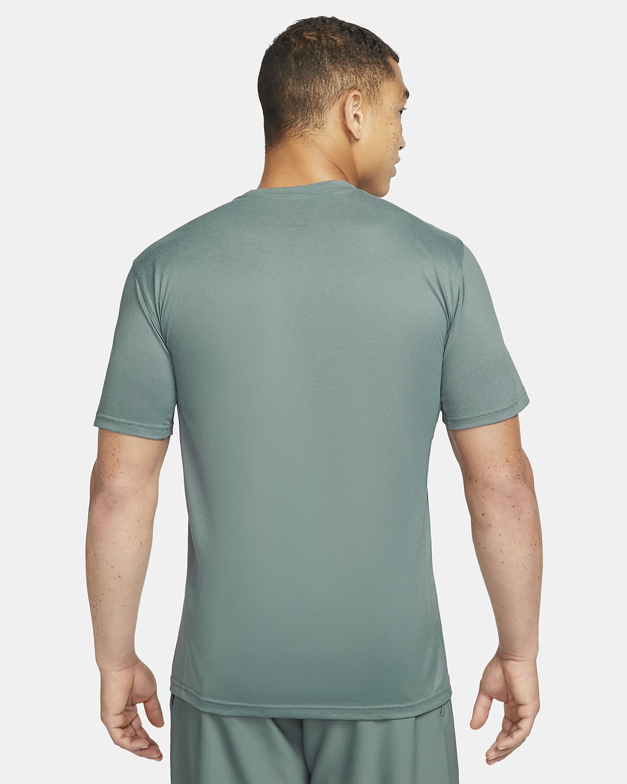 Playera de entrenamiento estampada para hombre Nike Dri-FIT. Nike.com