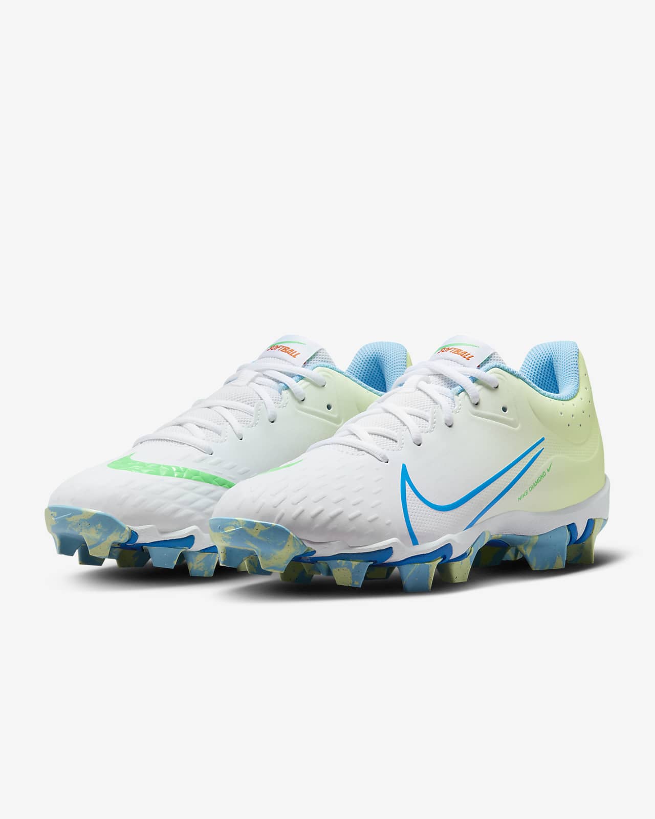 Guayos shop nike softball