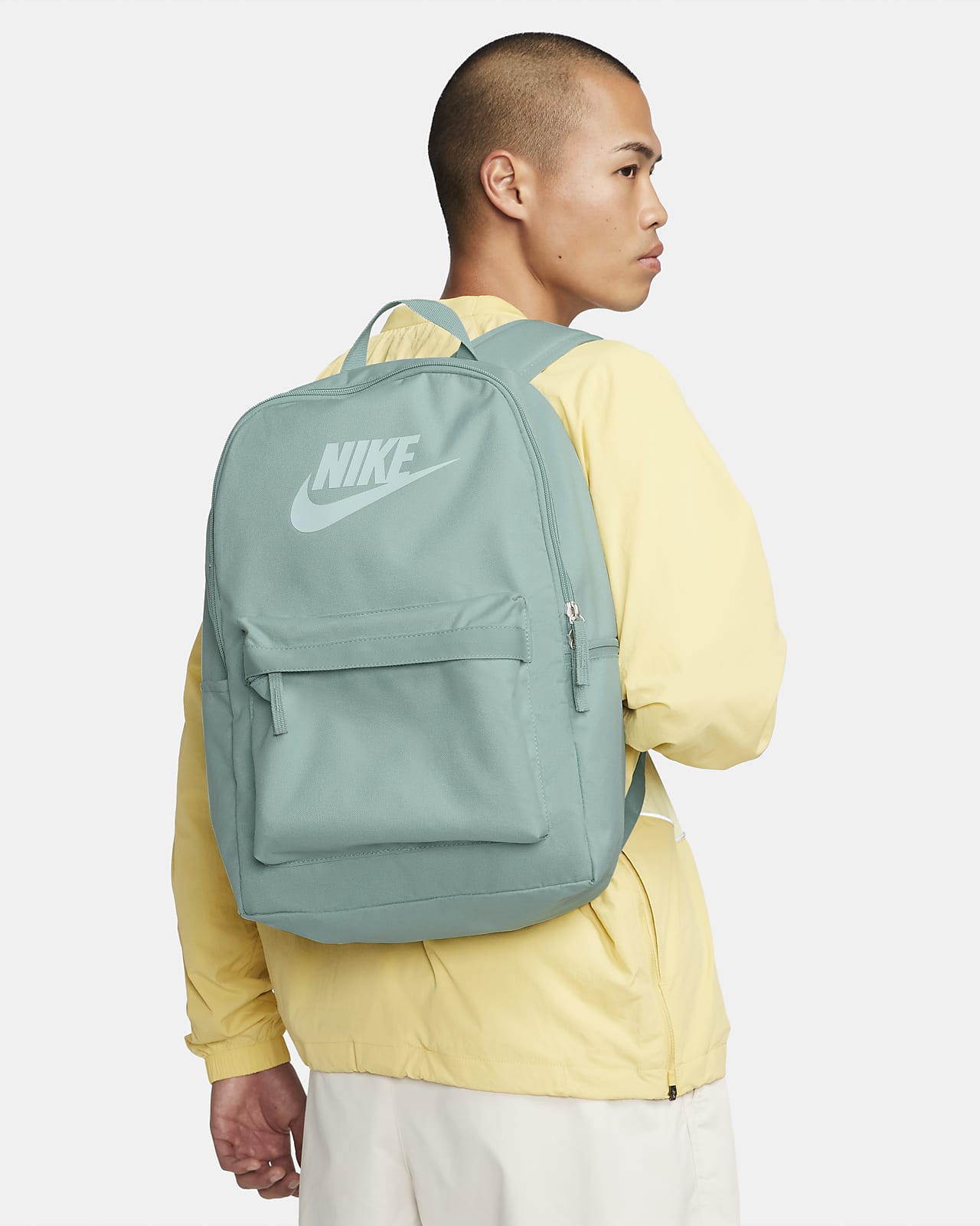 Nike Heritage Backpack (25L). Nike