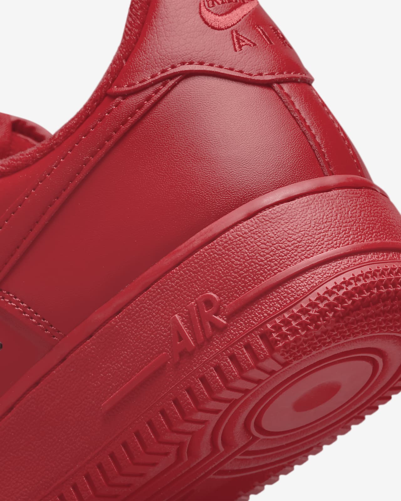 Nike Air Force 1 '07 LV8 1 Red / 10