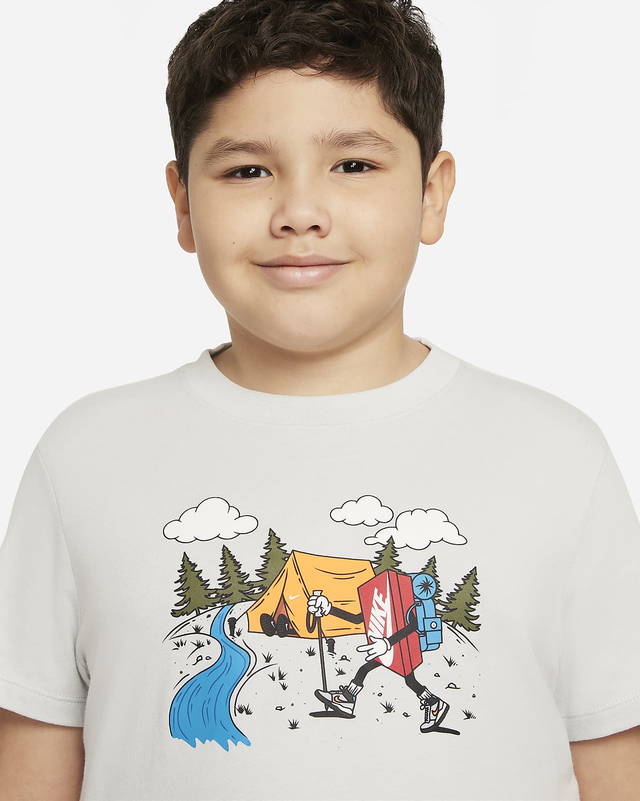 Playera para niños talla grande Nike Sportswear (talla amplia). Nike.com